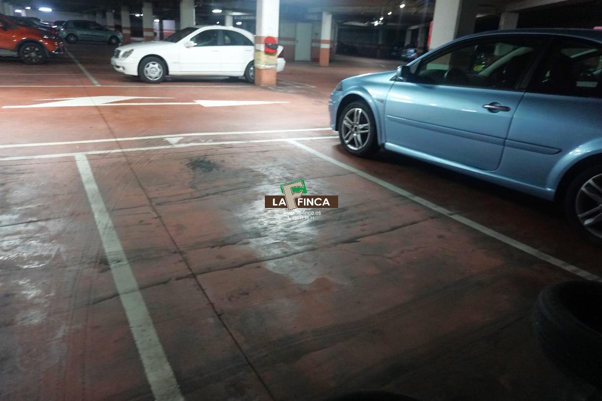 For sale of garage in Oviedo