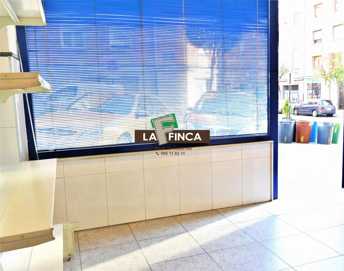 Venta de local en Oviedo