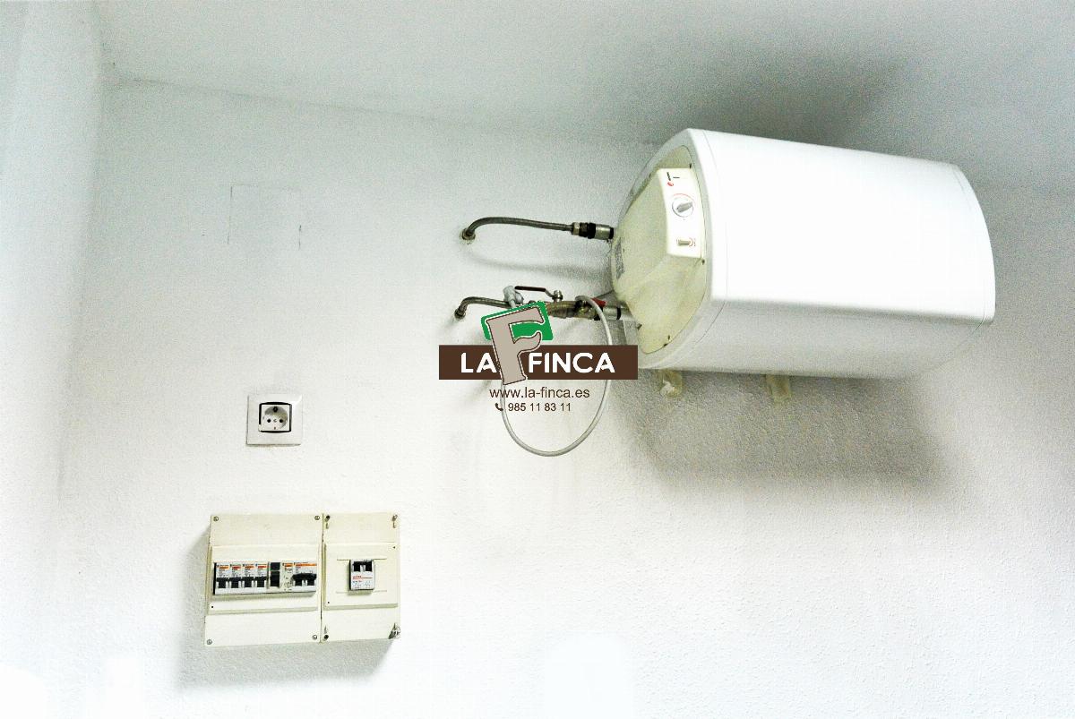 Venta de local en Oviedo