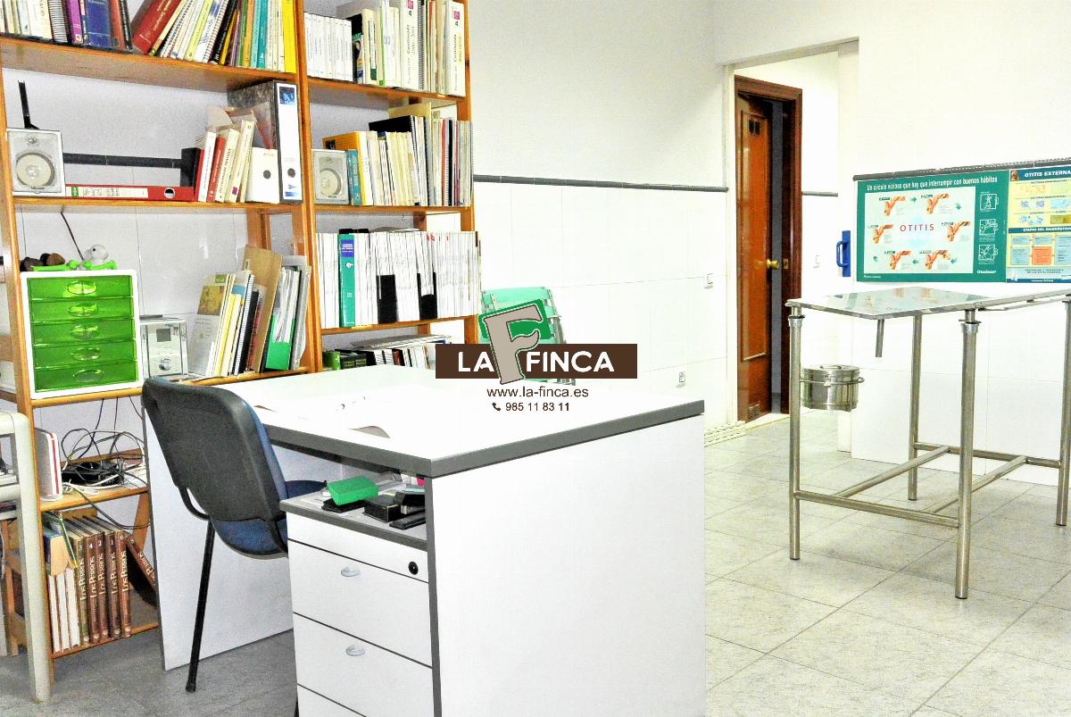 Venta de local en Oviedo