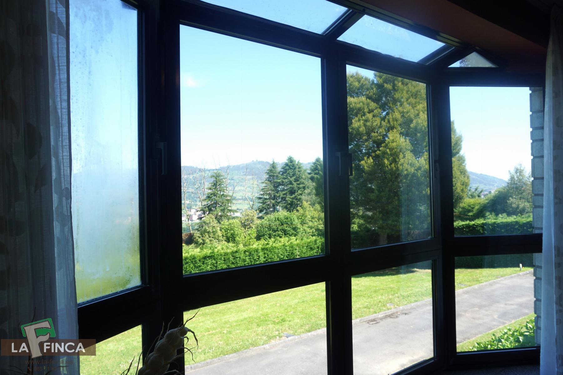 For sale of house in Oviedo