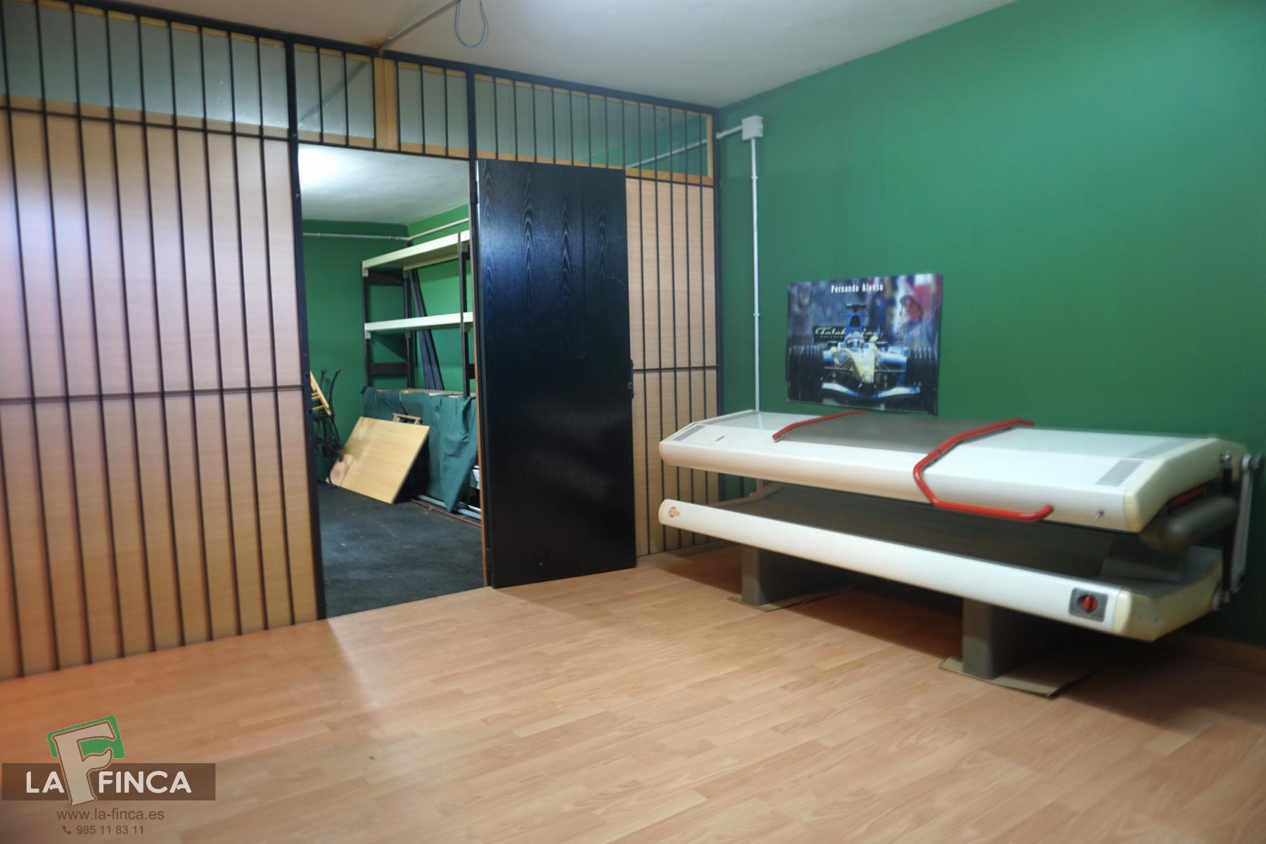 For sale of house in Oviedo