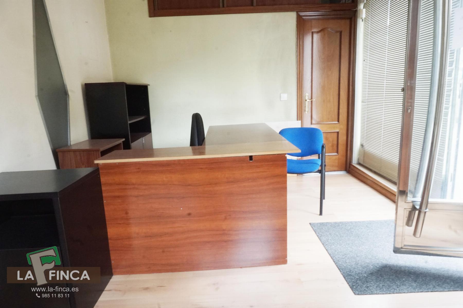 For sale of premises in Oviedo