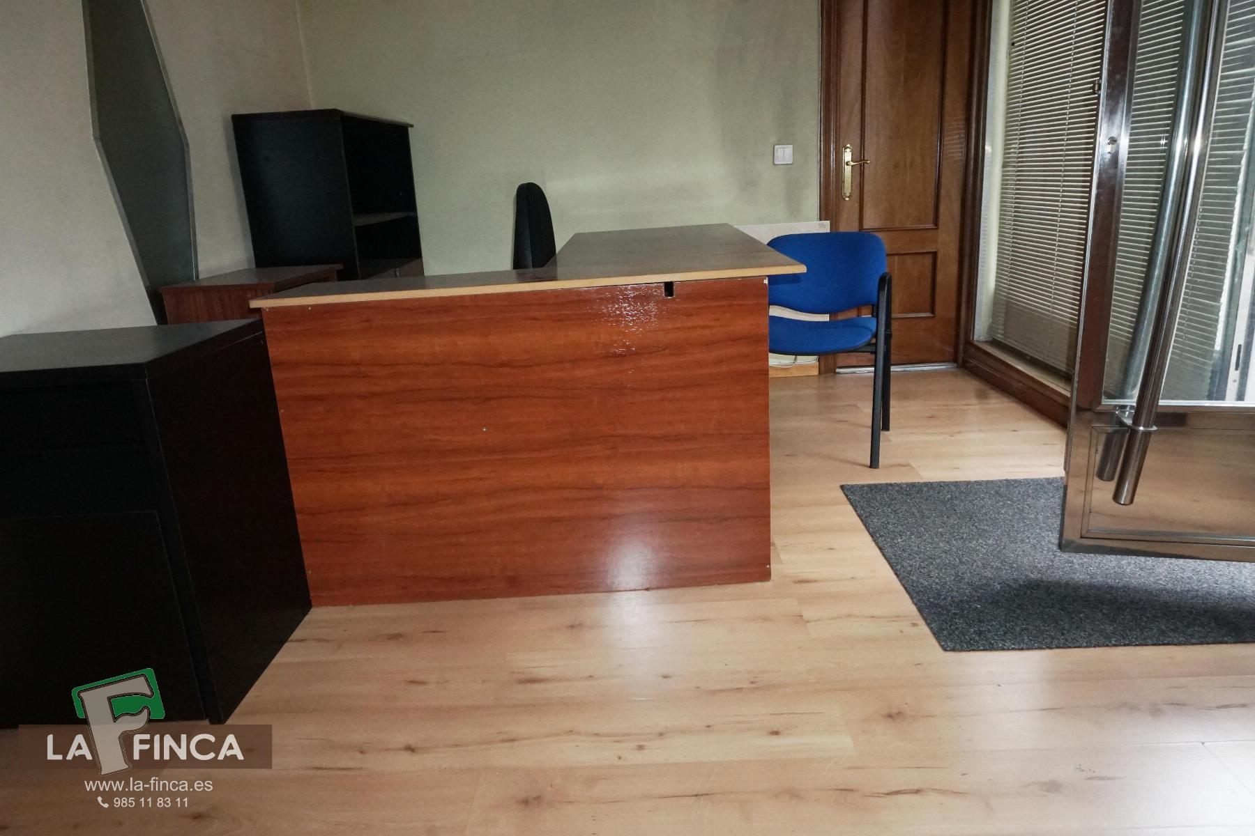 For sale of premises in Oviedo