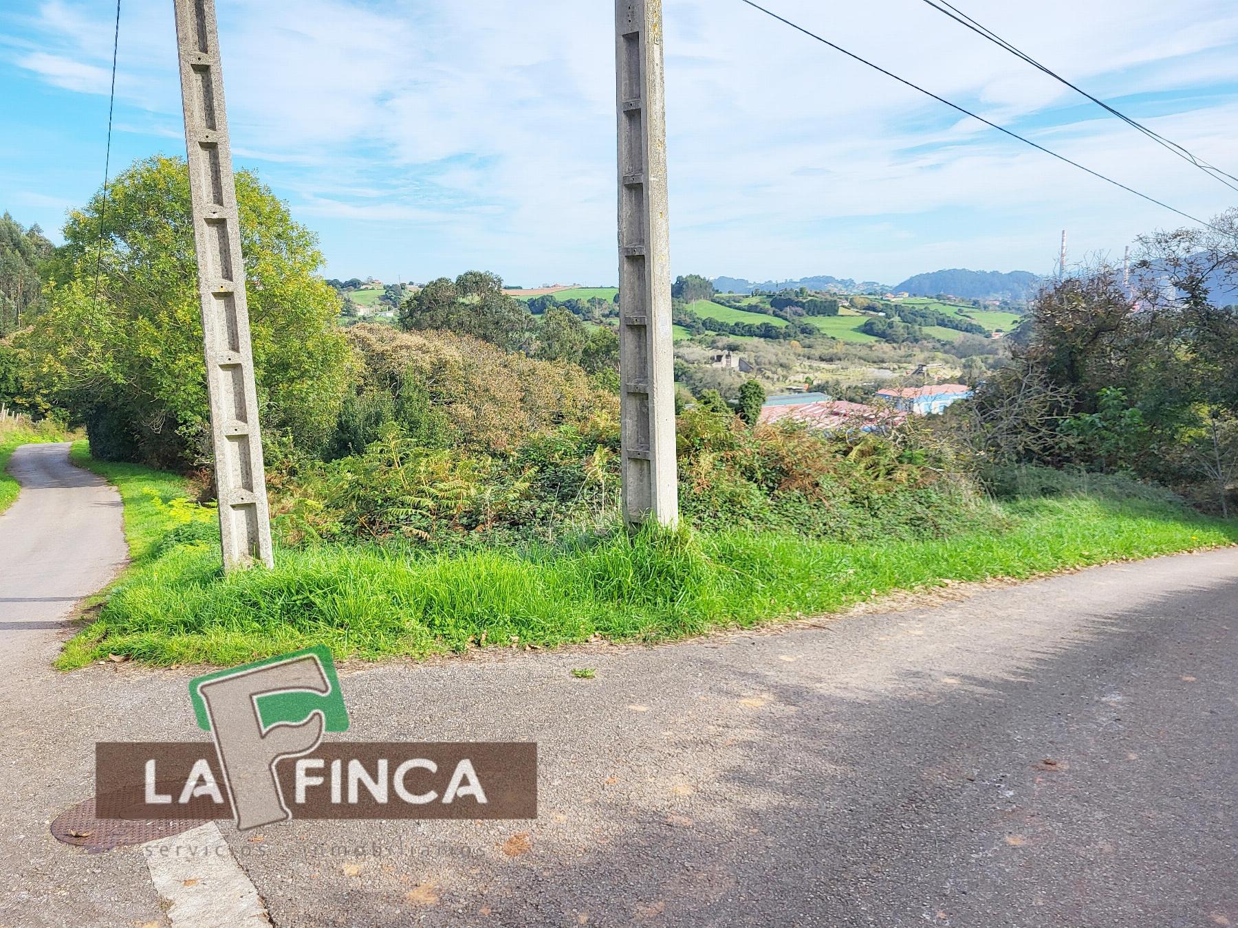 Venta de terreno en Carreño