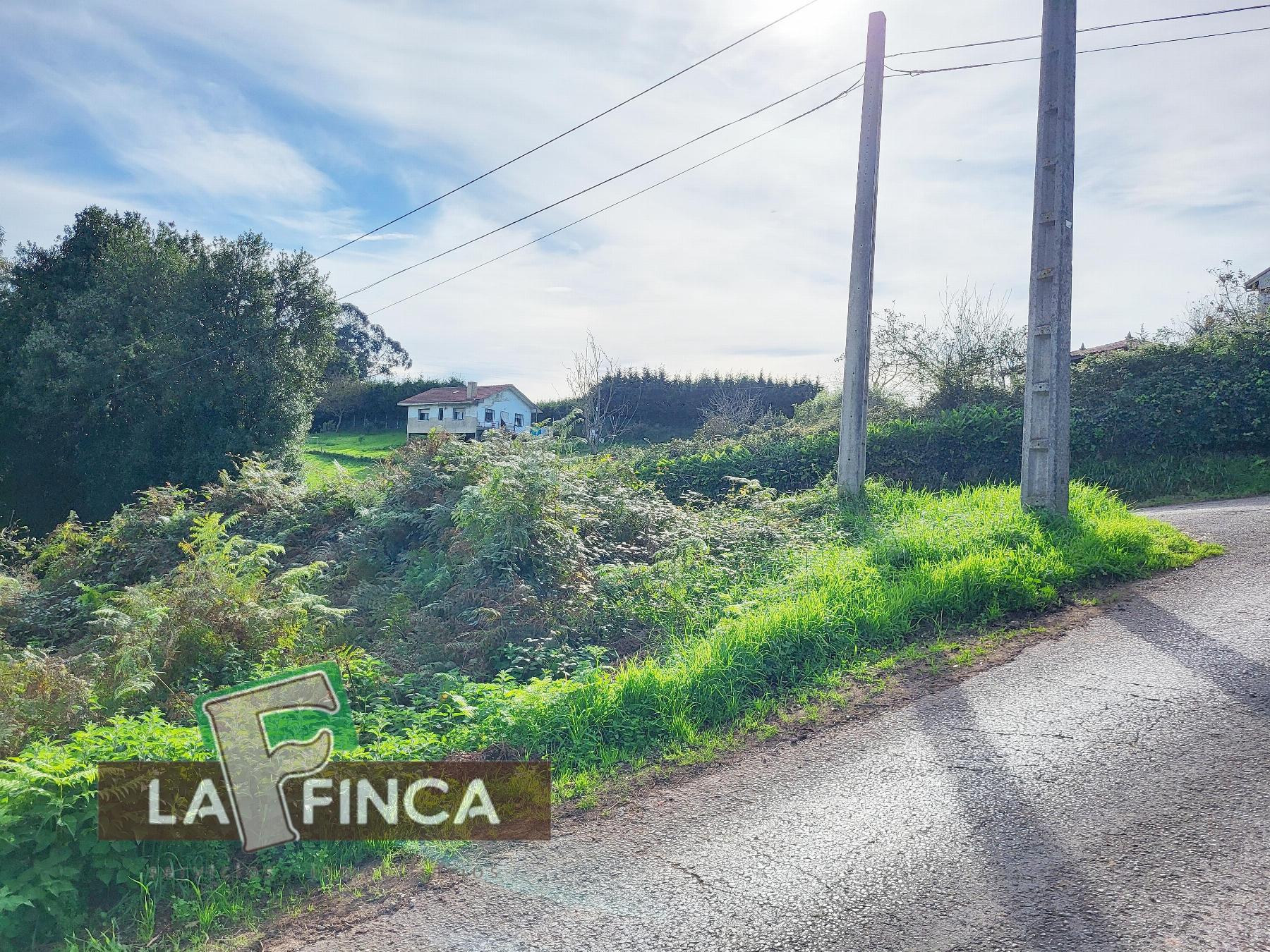 Venta de terreno en Carreño