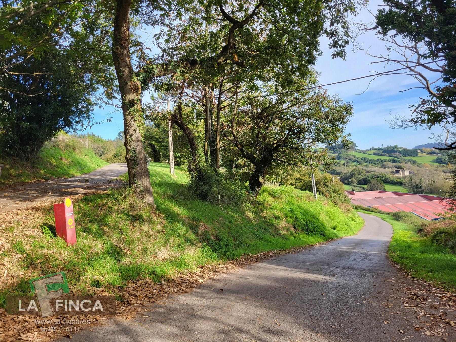 Venta de terreno en Carreño