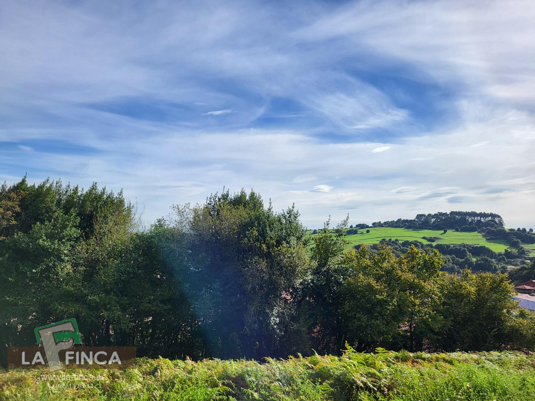 Venta de terreno en Carreño