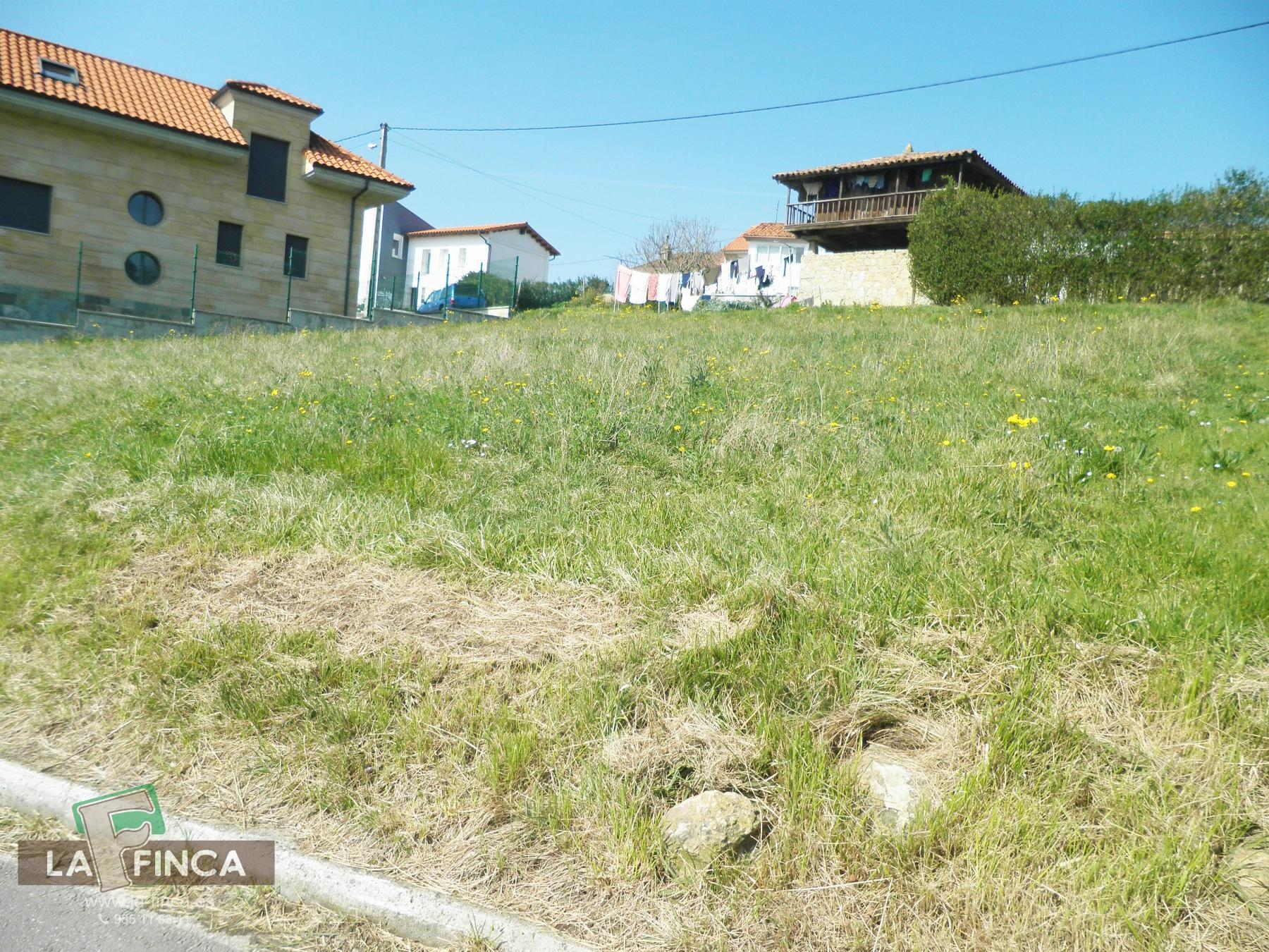 Venta de terreno en Oviedo