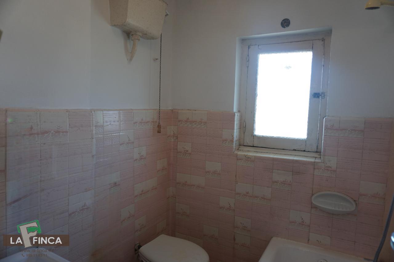 For sale of flat in Oviedo