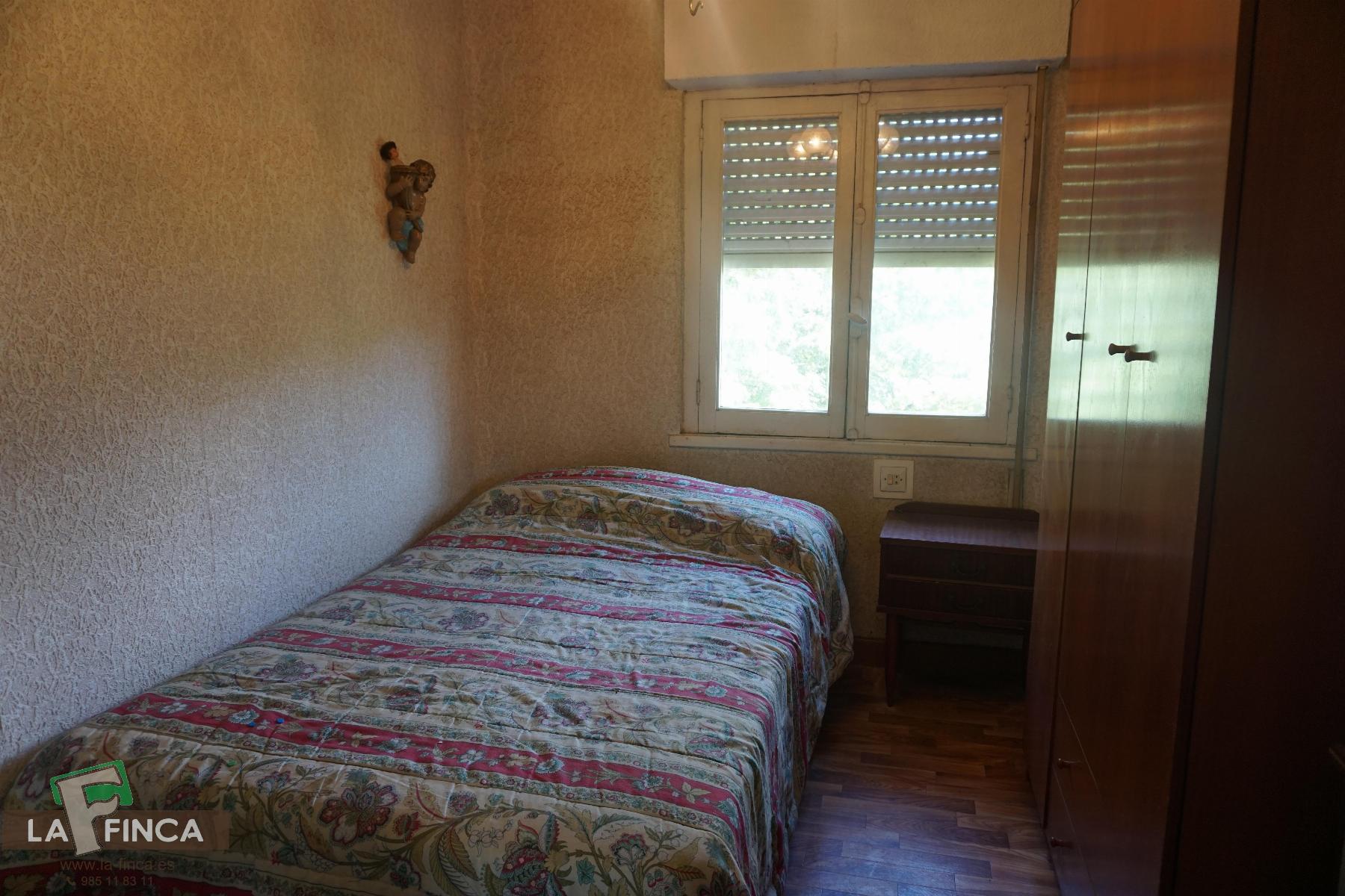 For sale of flat in Oviedo