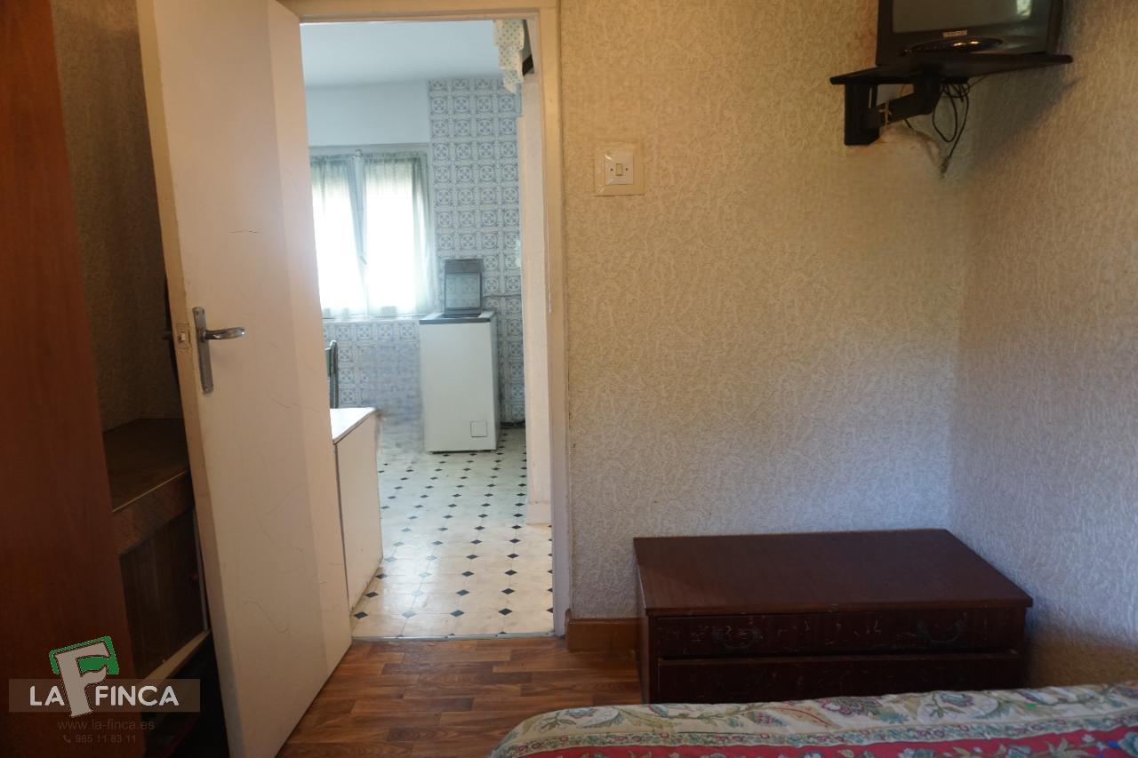 For sale of flat in Oviedo