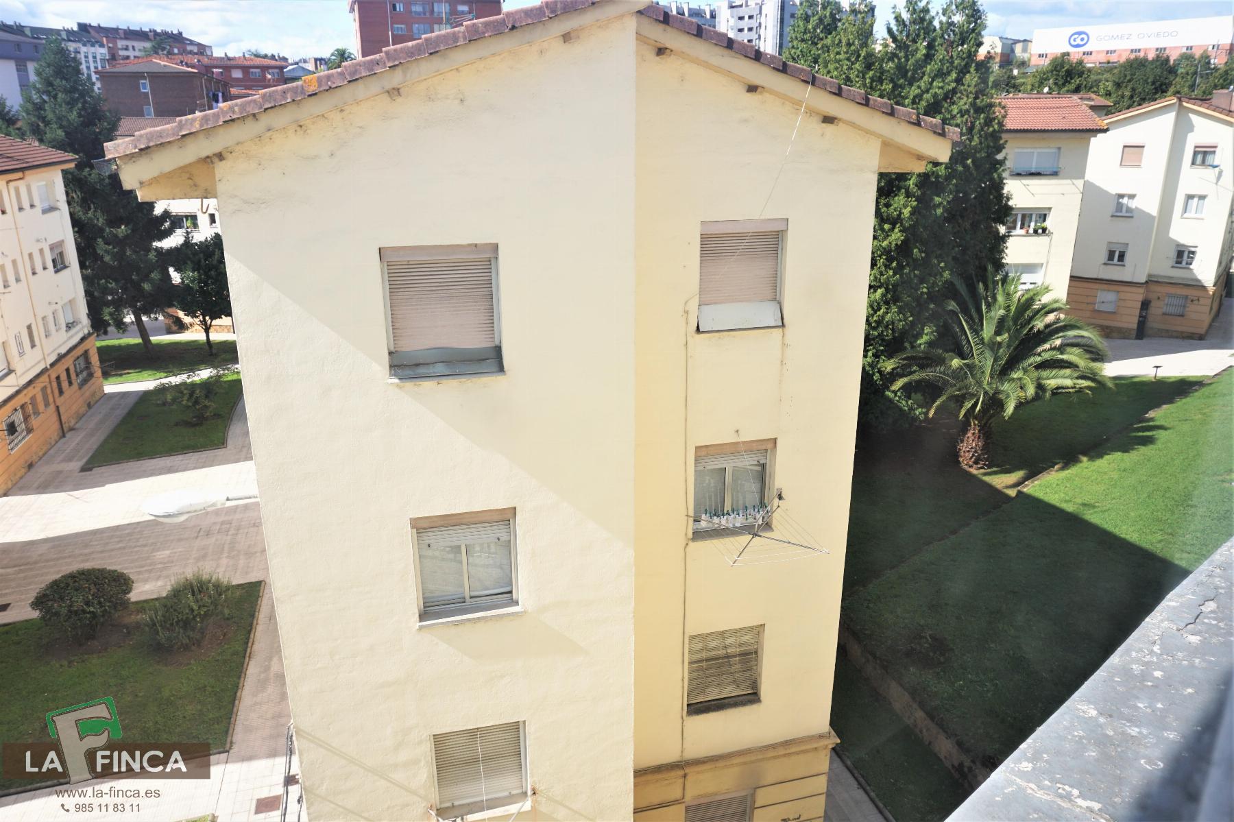 For sale of flat in Oviedo