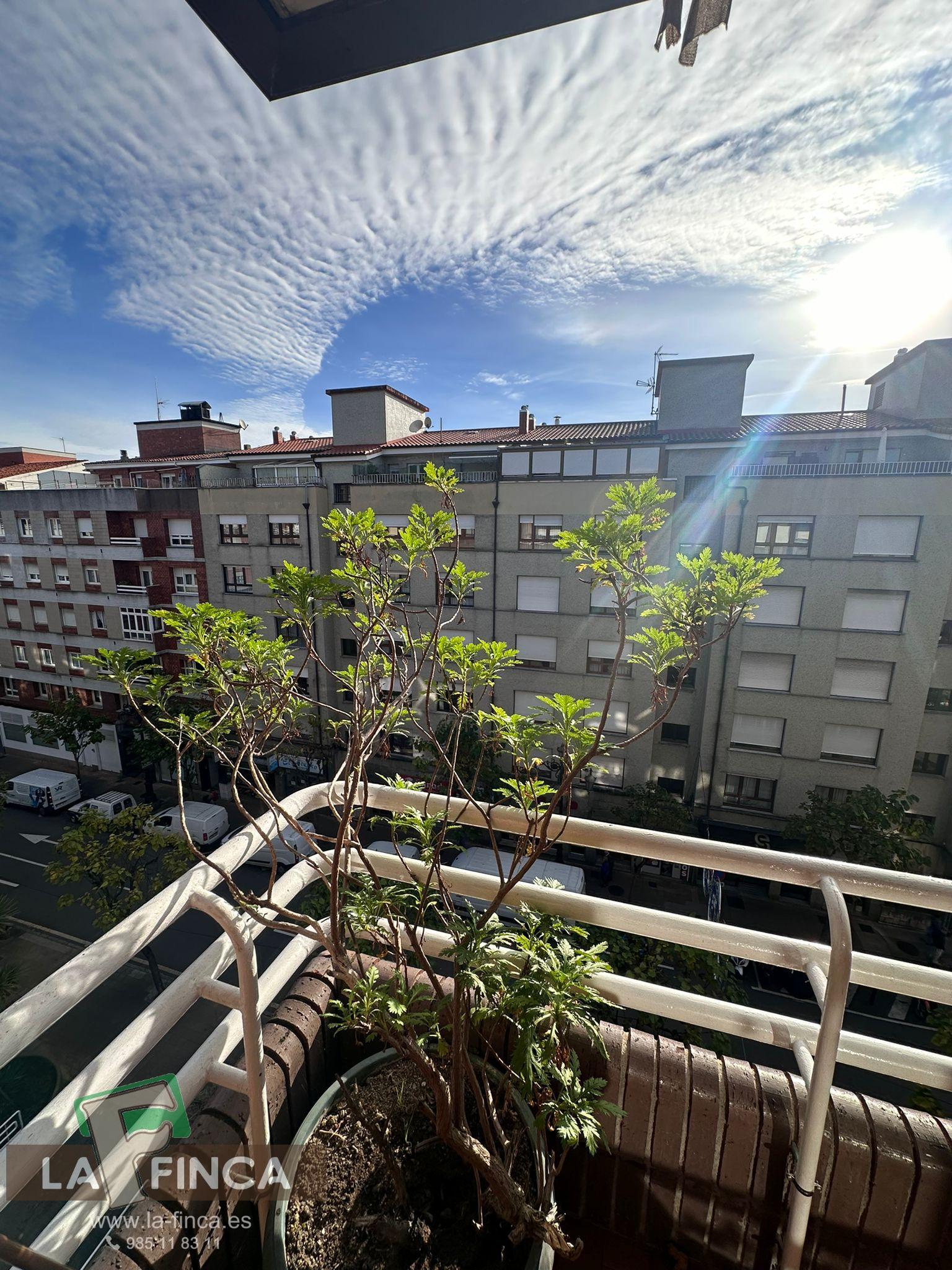 For sale of duplex in Oviedo