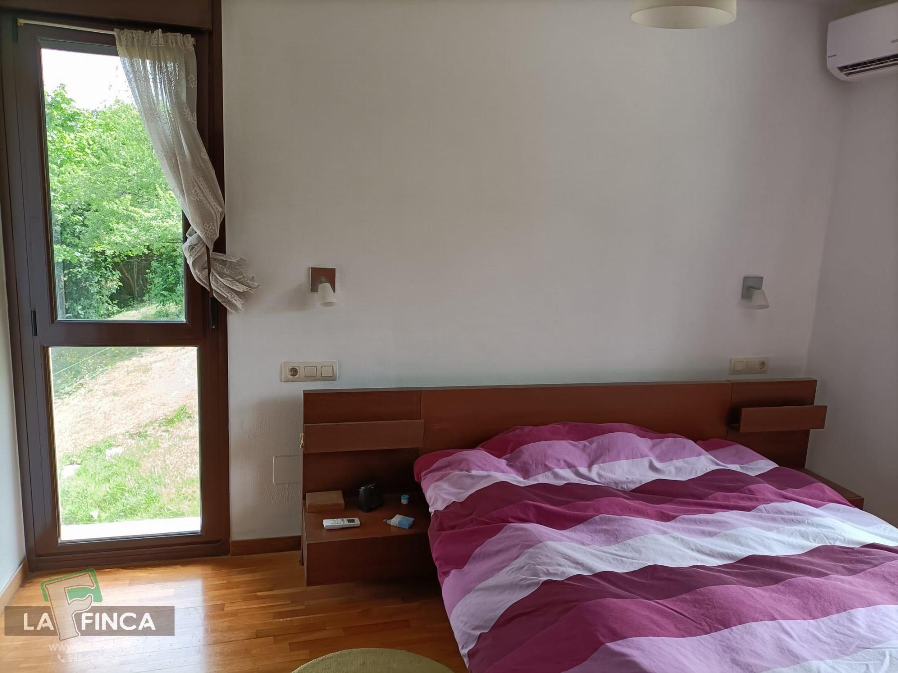 Venta de chalet en Oviedo