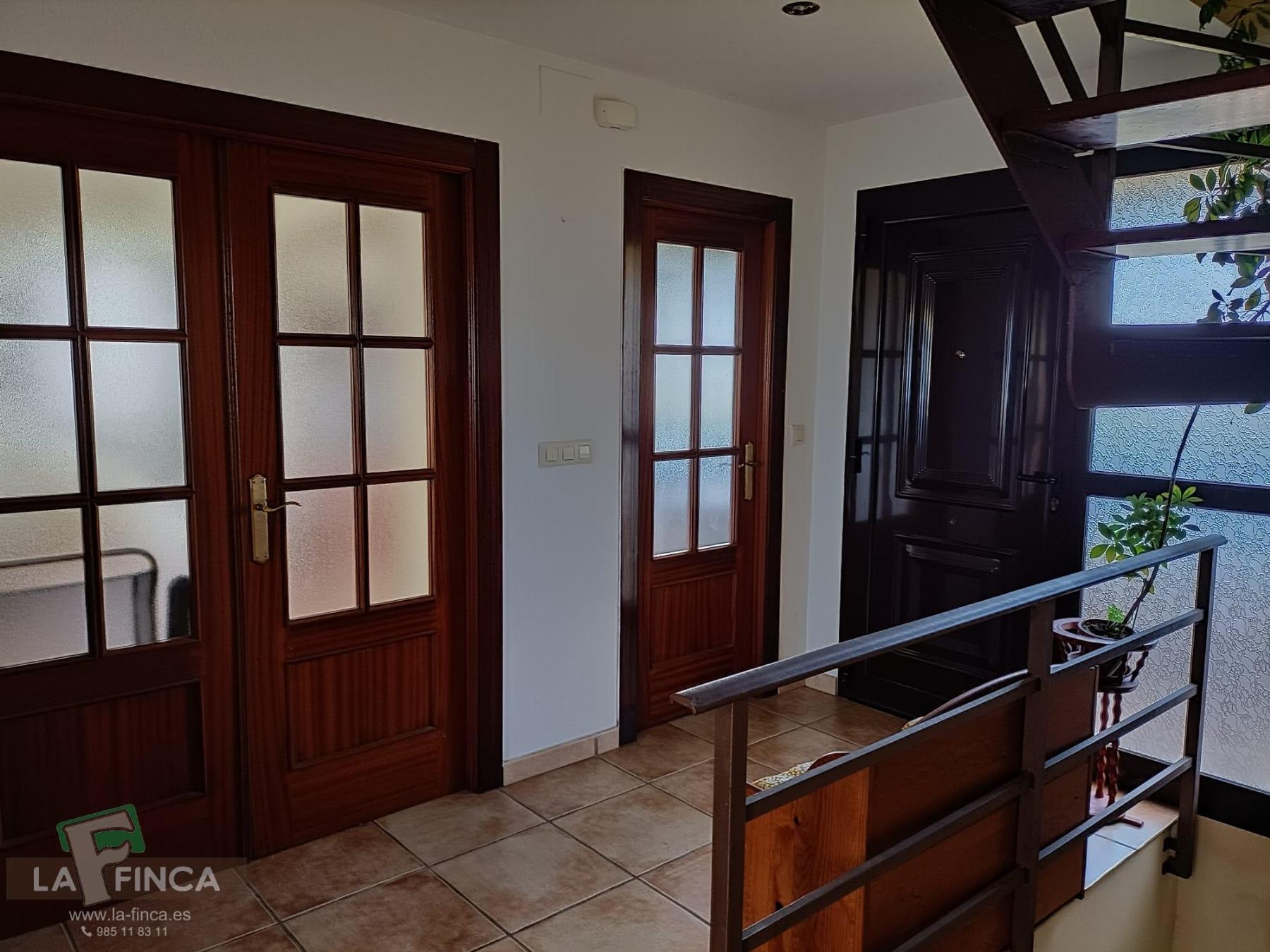 Venta de chalet en Oviedo