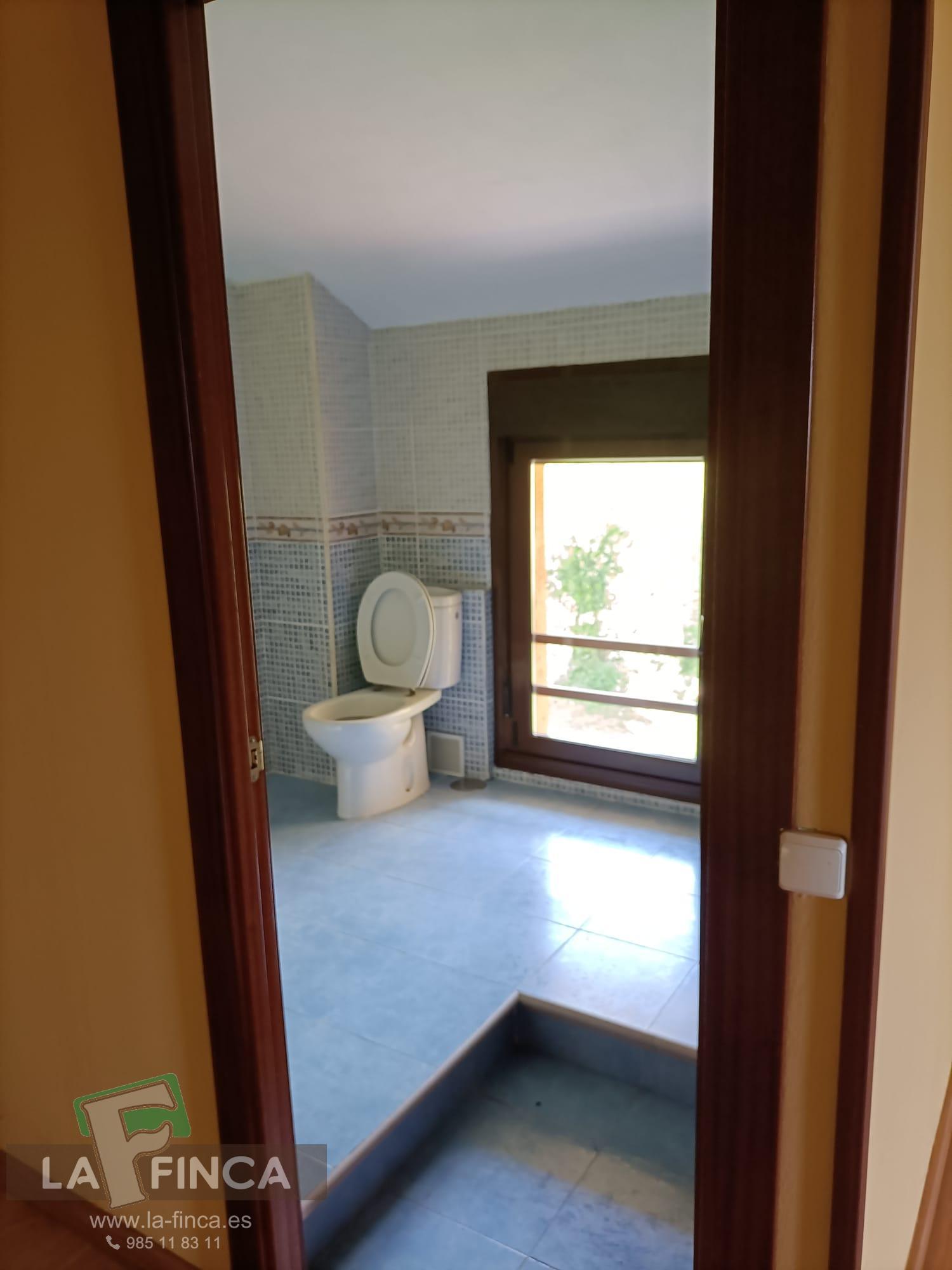 Venta de chalet en Oviedo