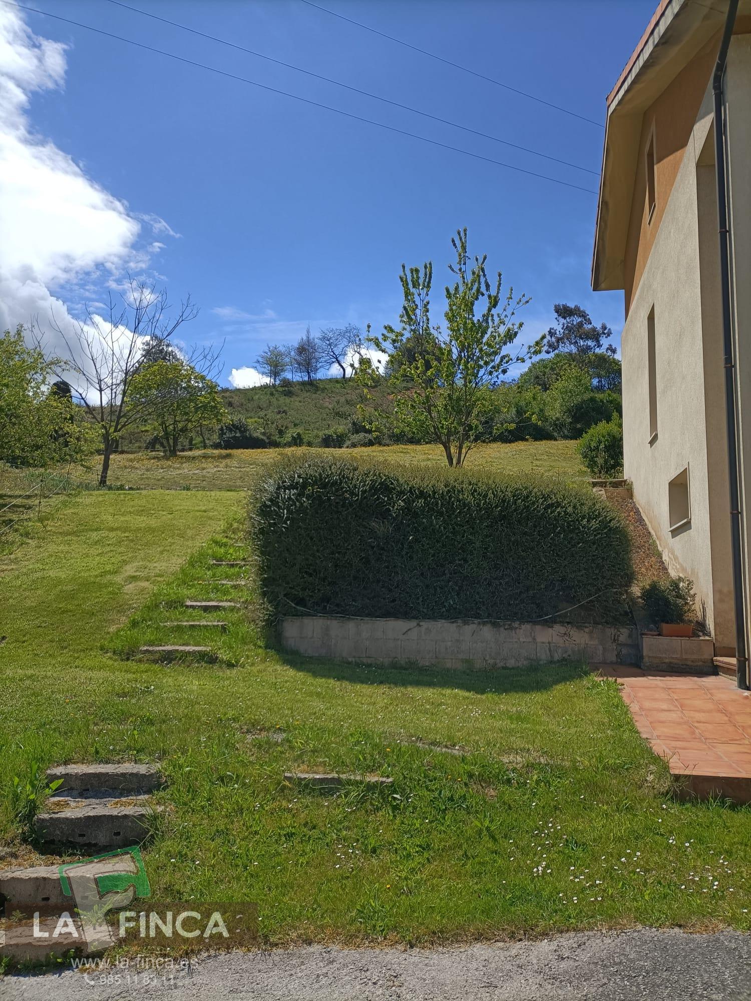 Venta de chalet en Oviedo