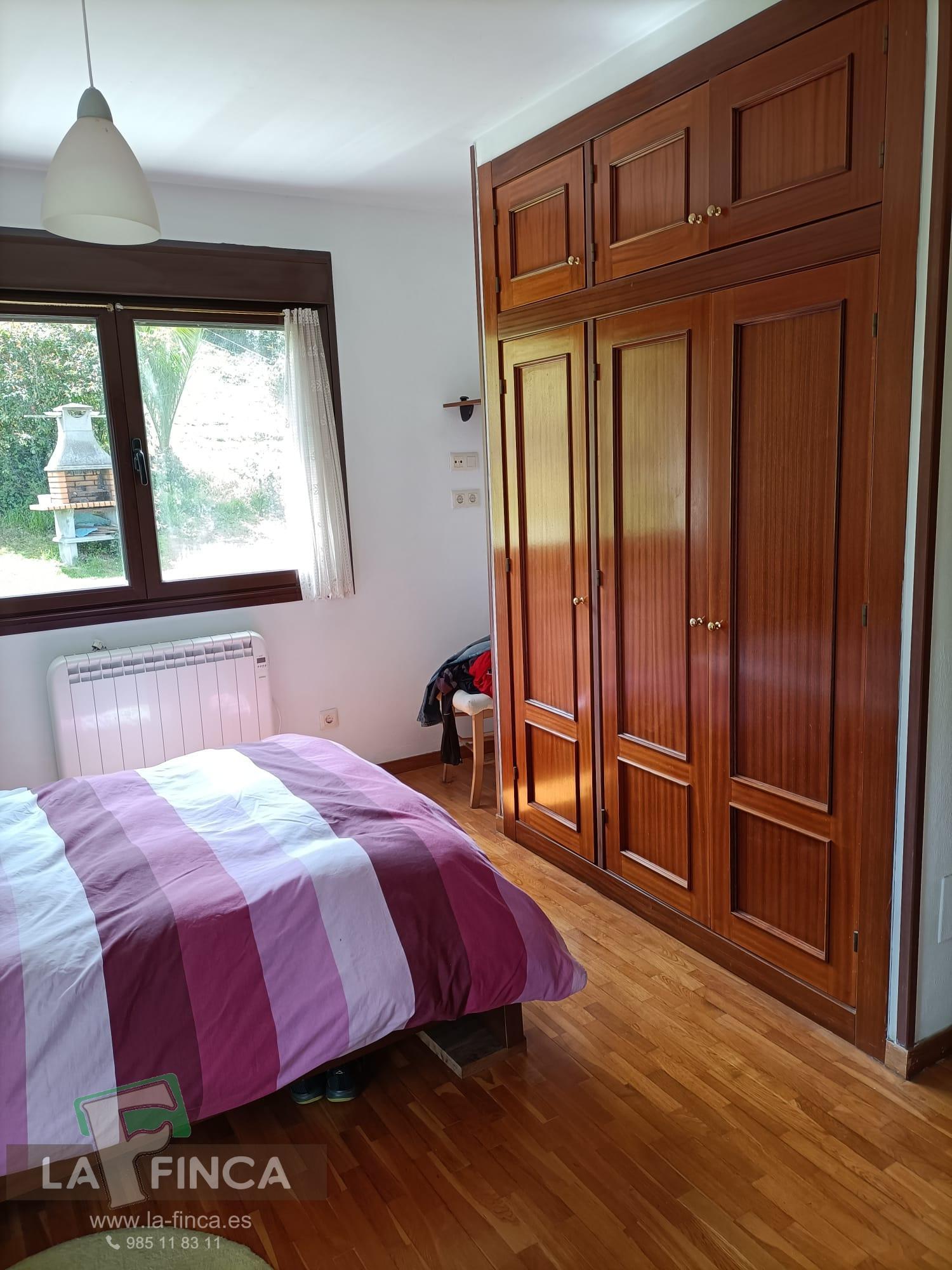 Venta de chalet en Oviedo