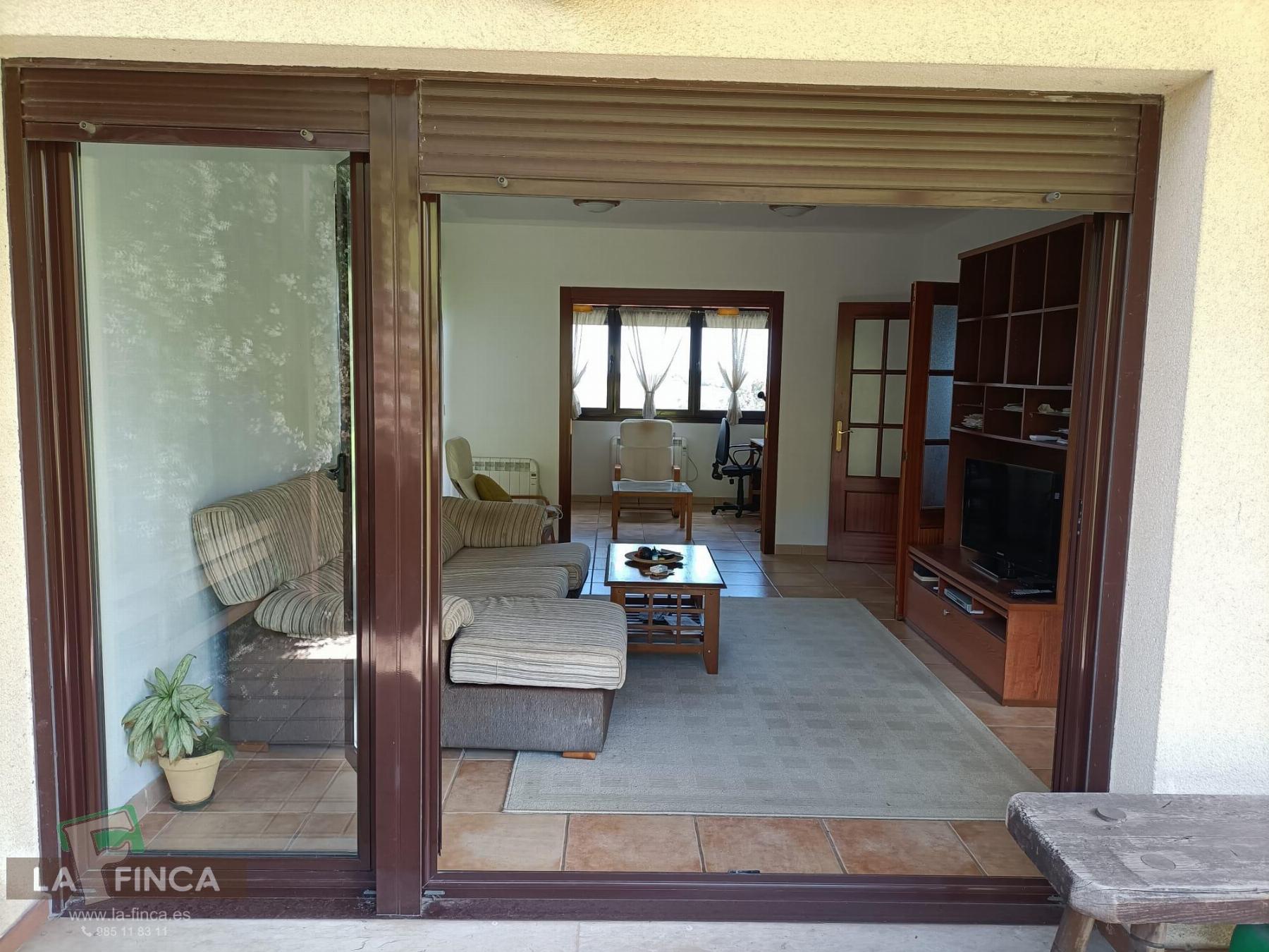 Venta de chalet en Oviedo