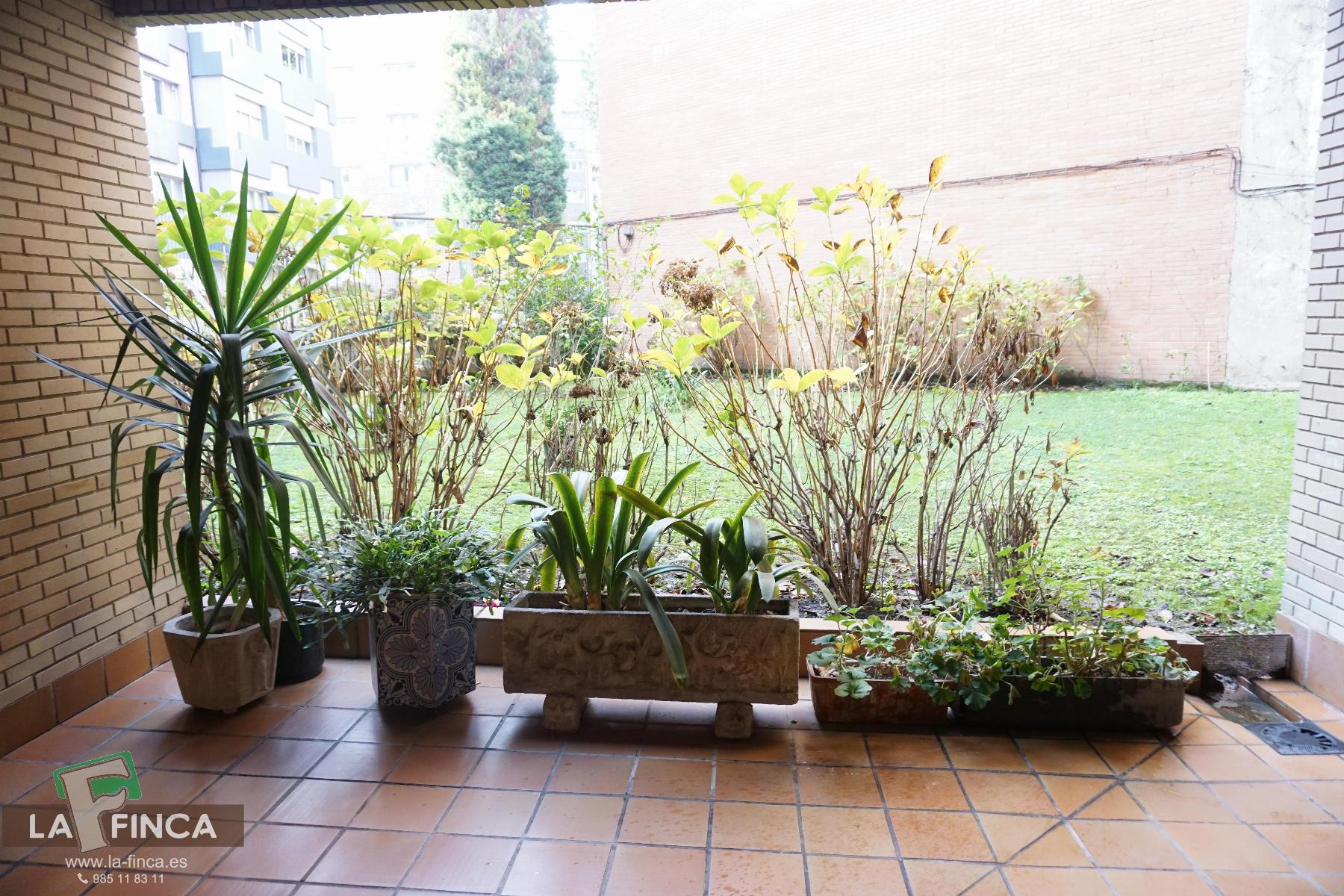 For sale of flat in Oviedo