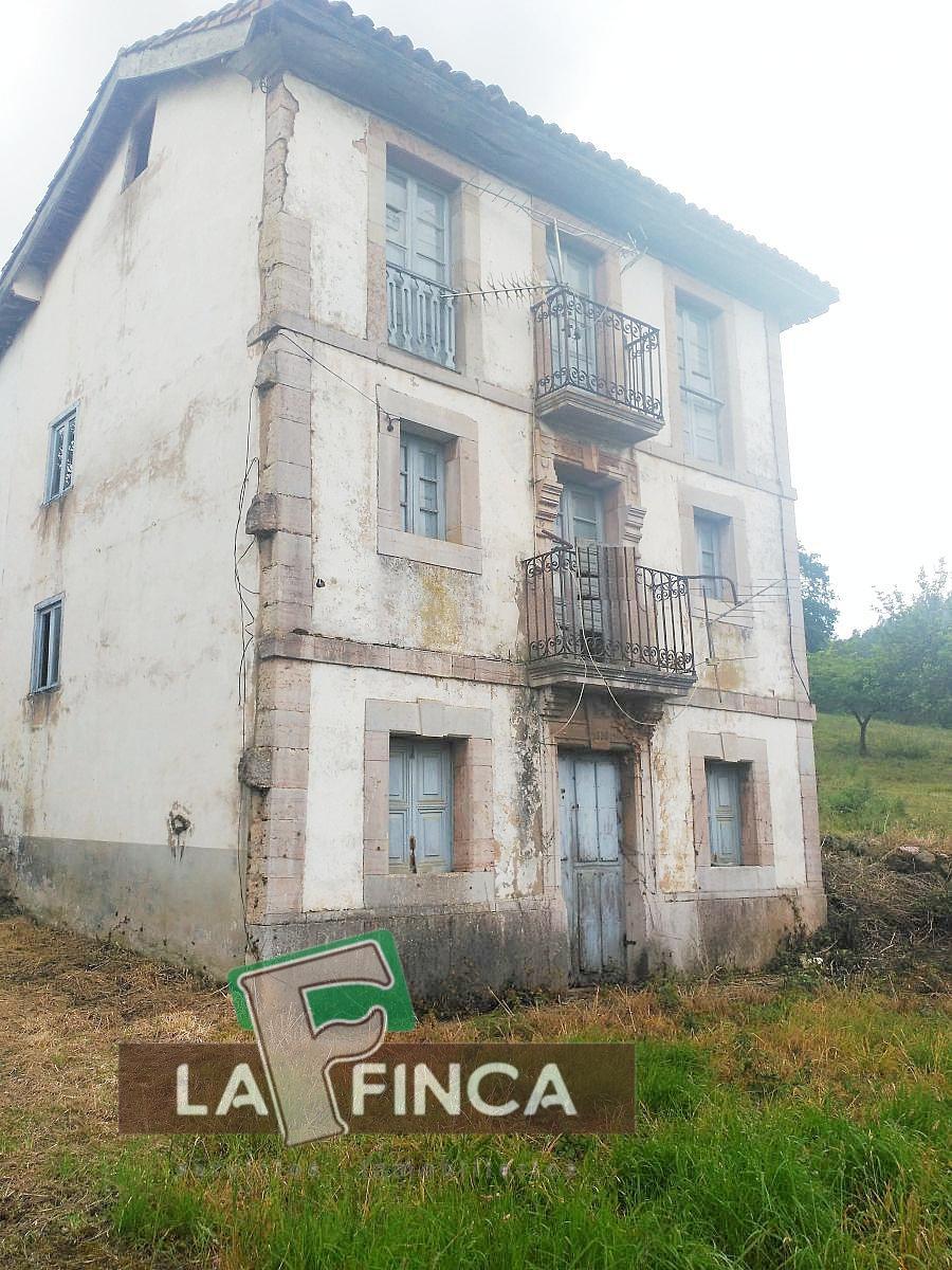 For sale of house in Oviedo