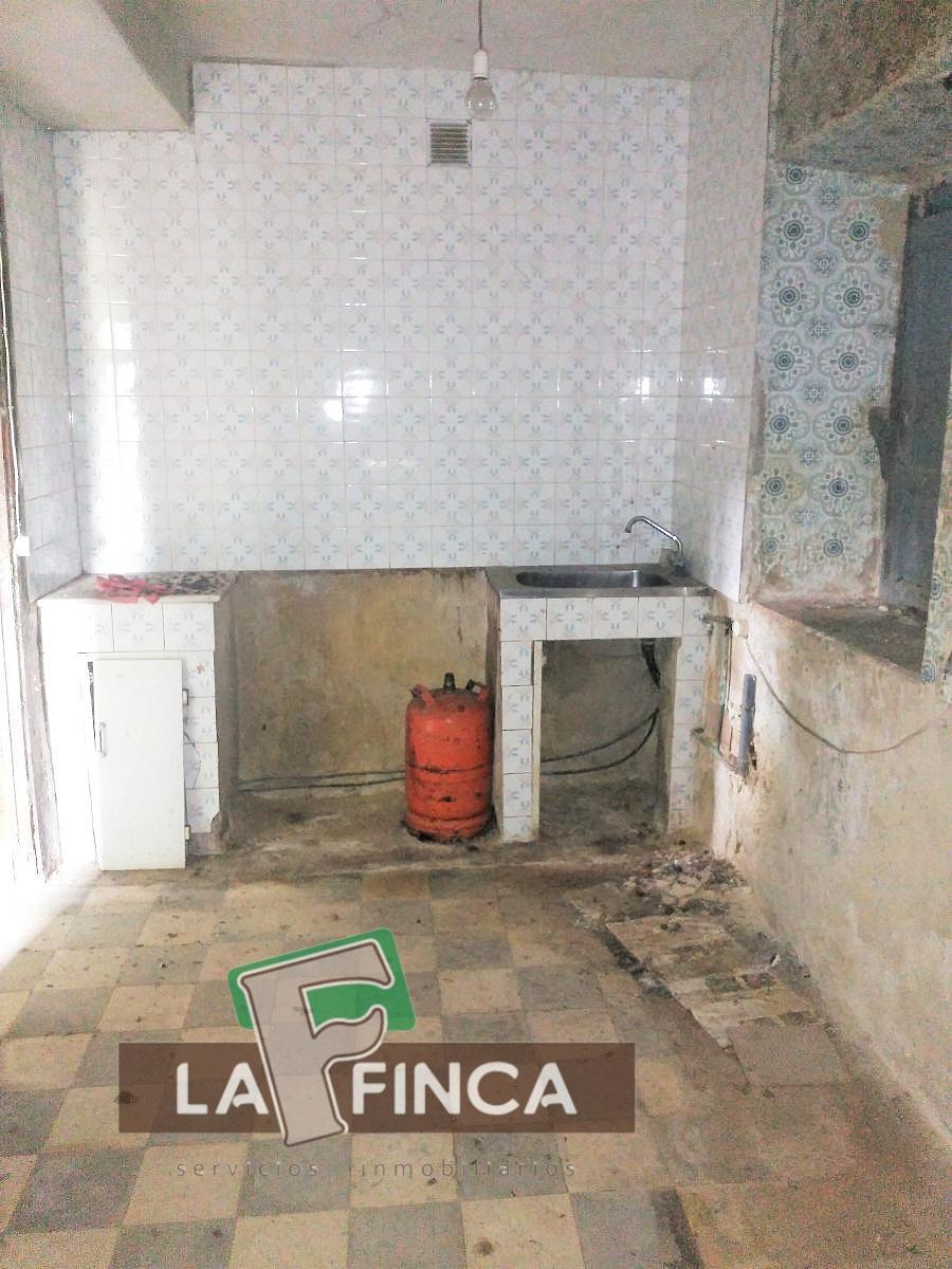 For sale of house in Oviedo
