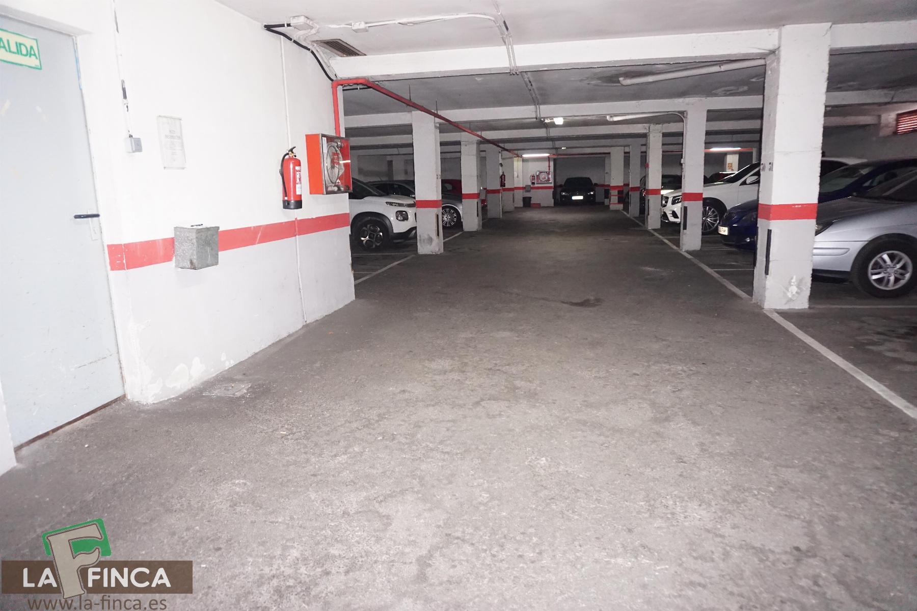 For sale of garage in Oviedo