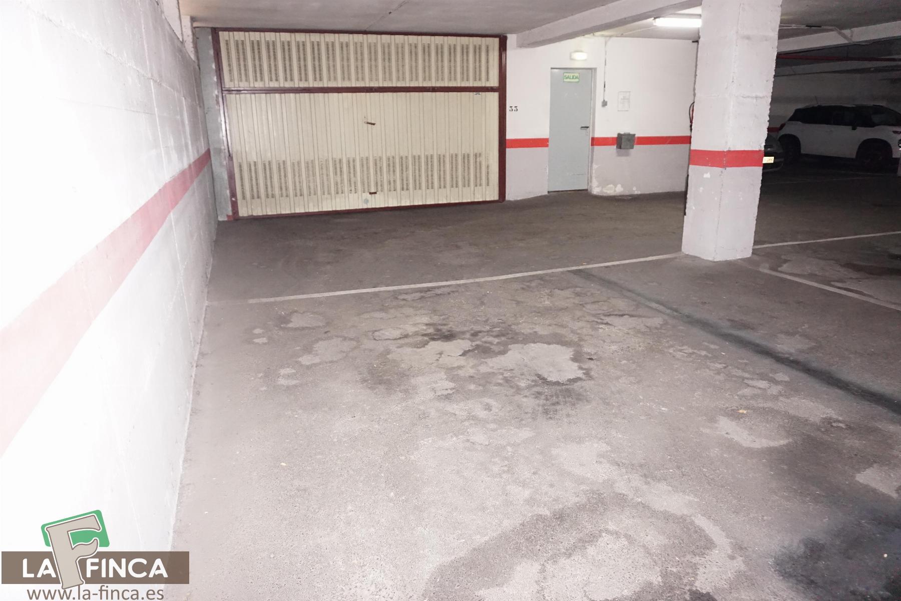 For sale of garage in Oviedo