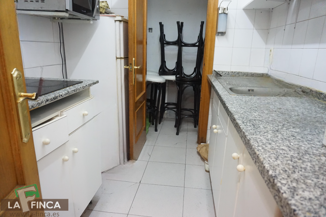 For sale of premises in Oviedo