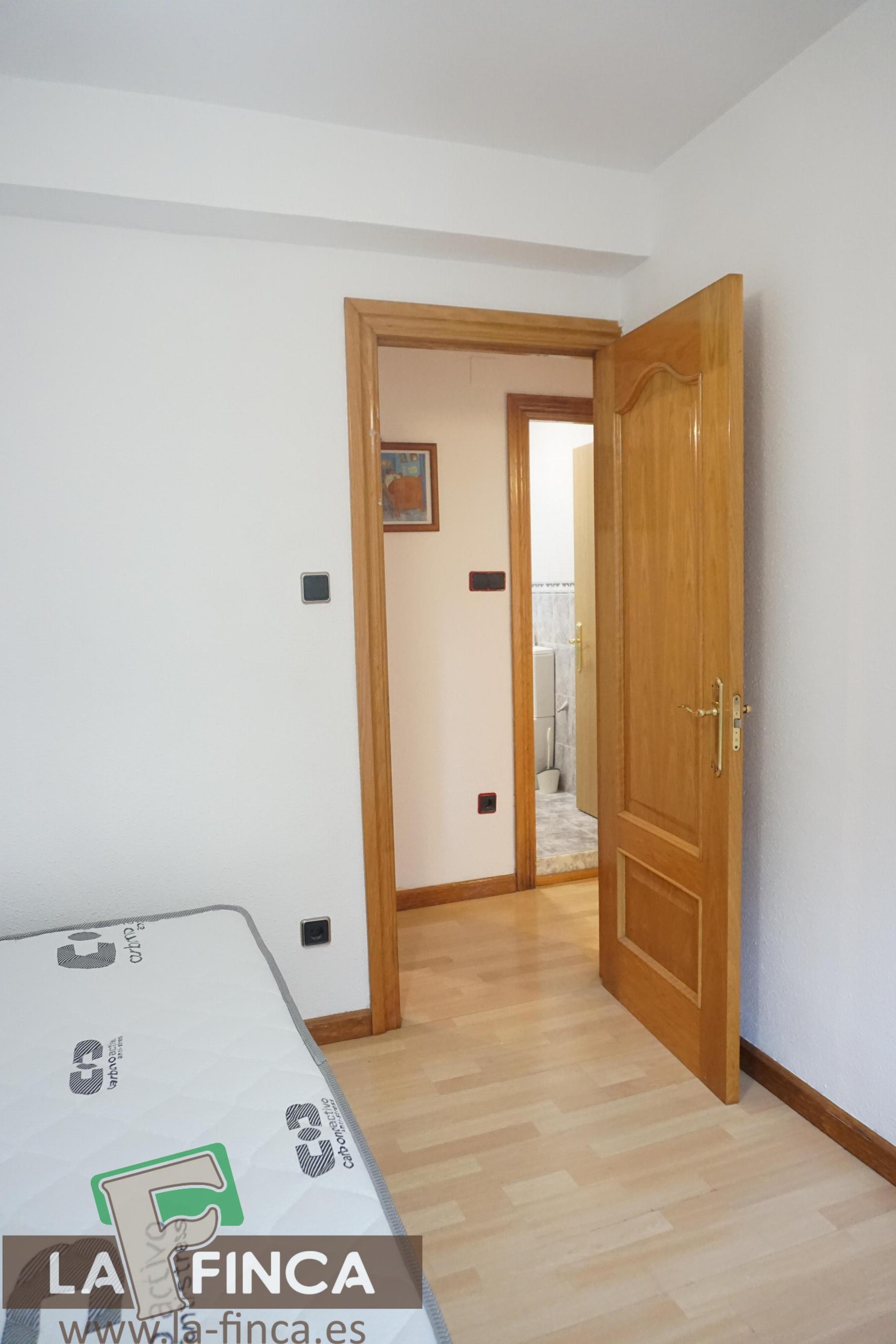 For sale of flat in Oviedo