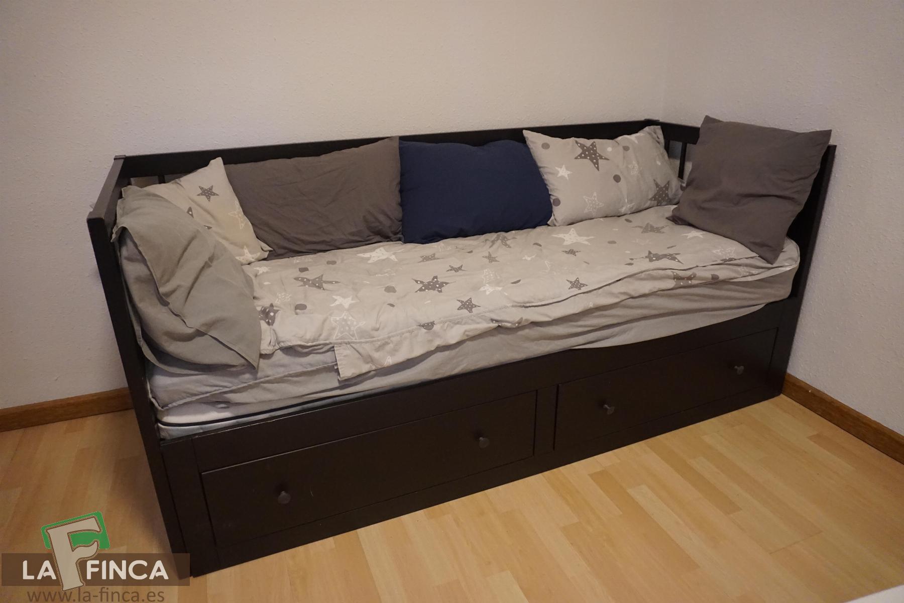 For sale of flat in Oviedo