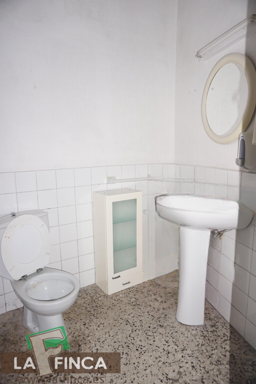 For rent of premises in Oviedo
