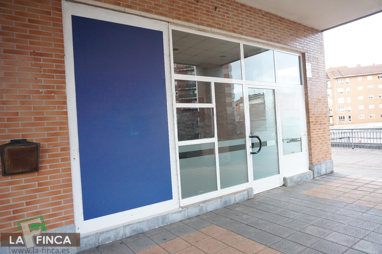 For sale of premises in Oviedo