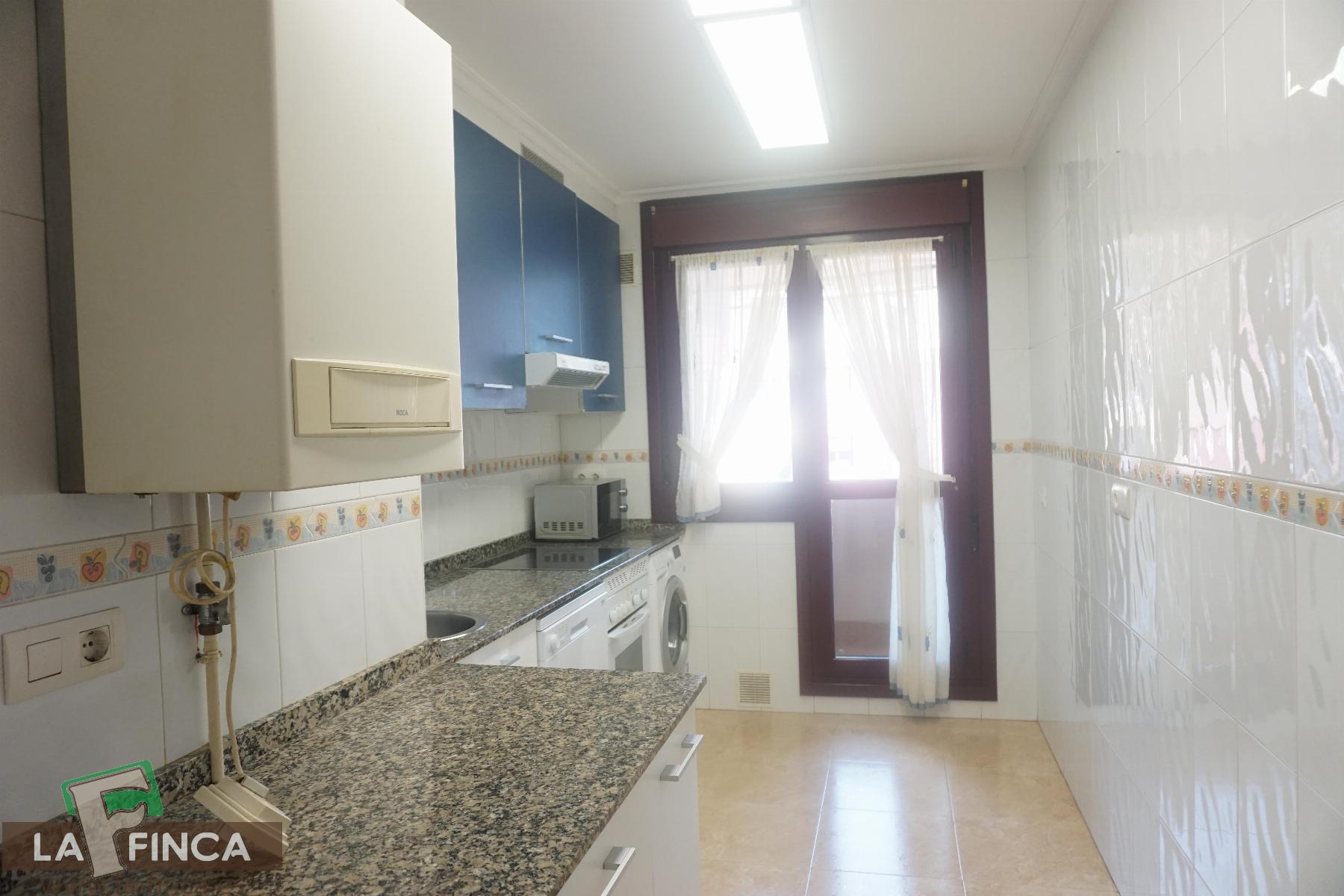 For sale of flat in Gijón