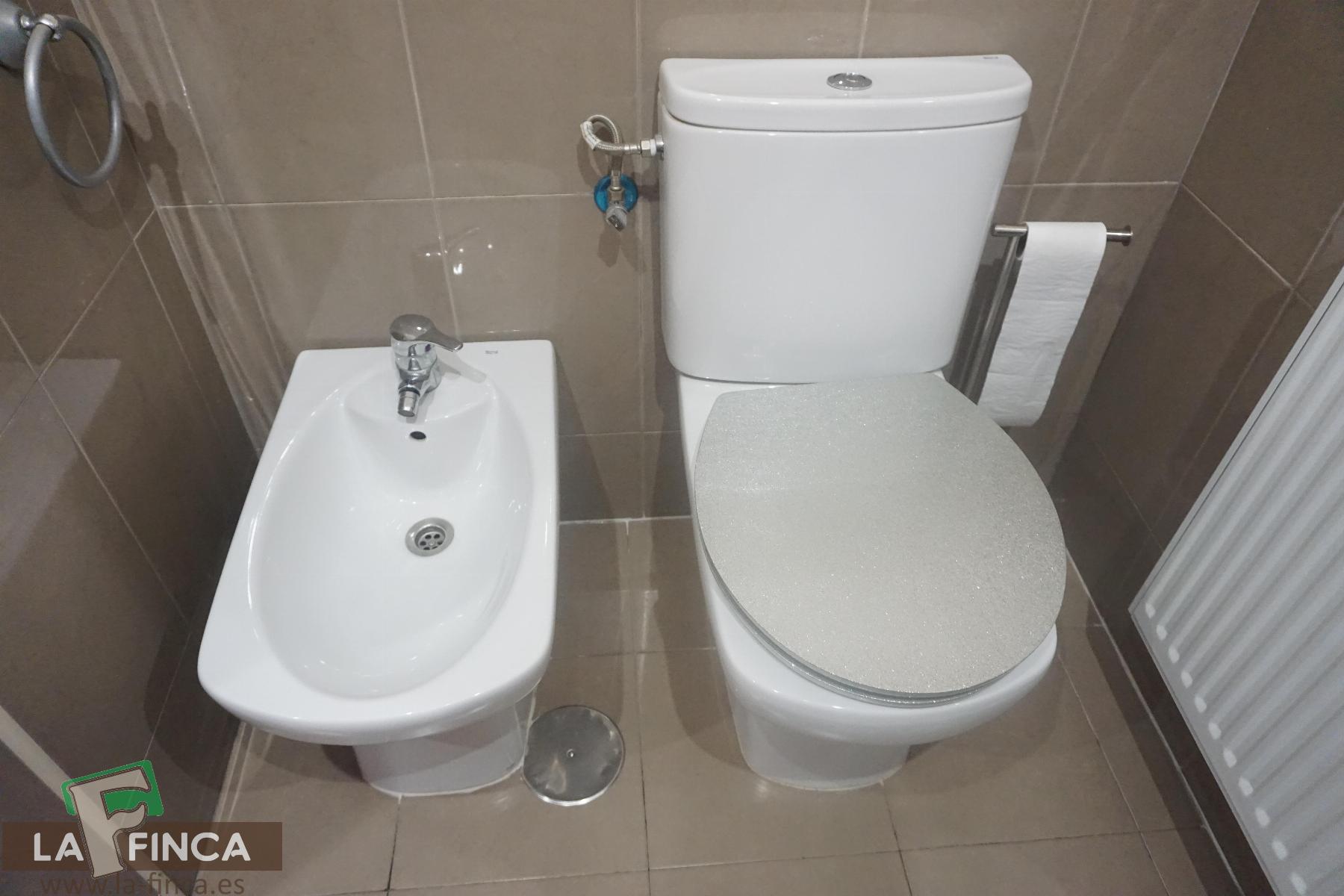 For sale of flat in Gijón