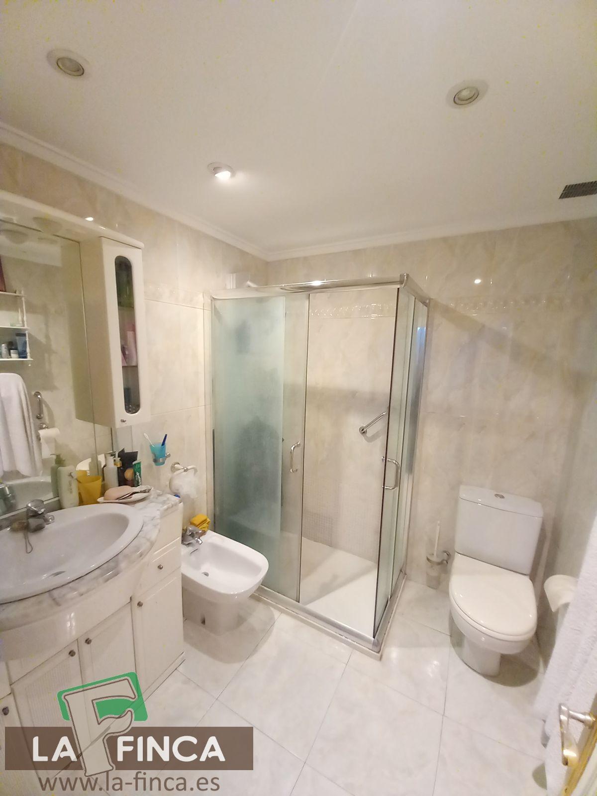 Venta de piso en Oviedo