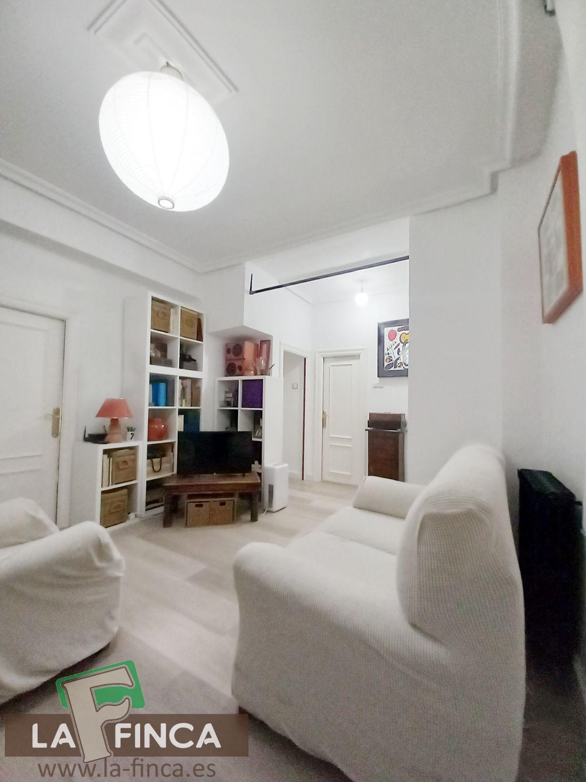 Venta de piso en Oviedo