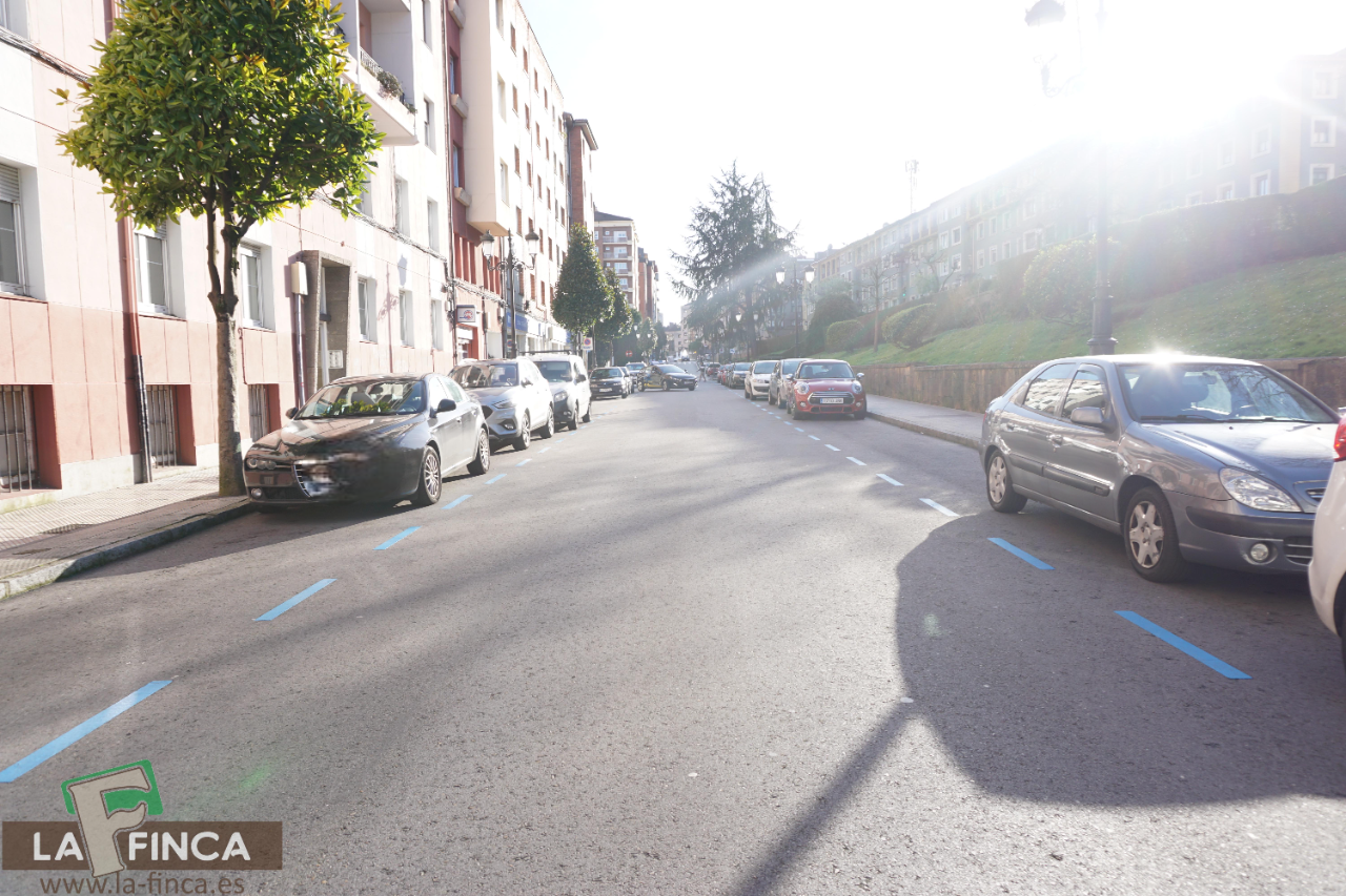 Venta de piso en Oviedo