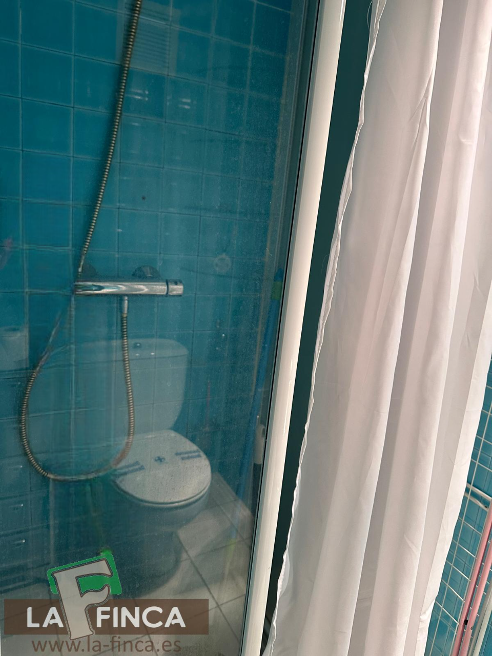 For sale of penthouse in Oviedo