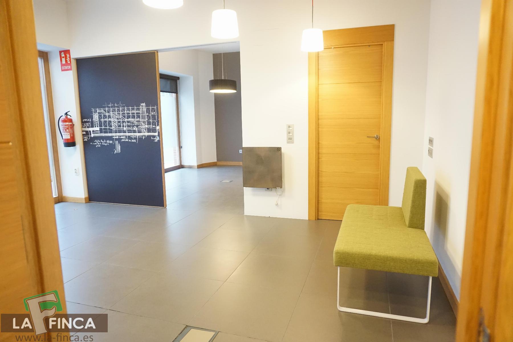 Venta de local en Oviedo