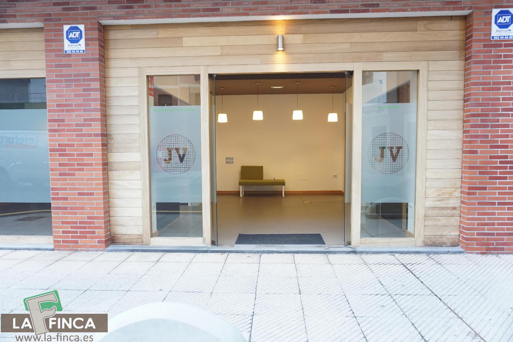 Venta de local en Oviedo