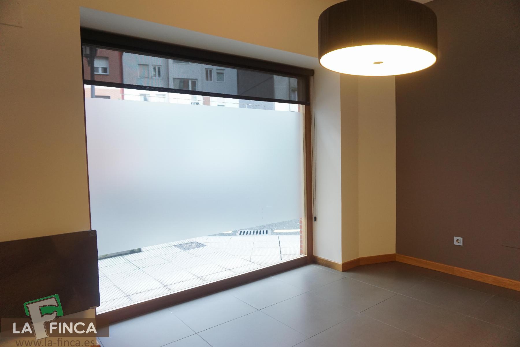 Venta de local en Oviedo