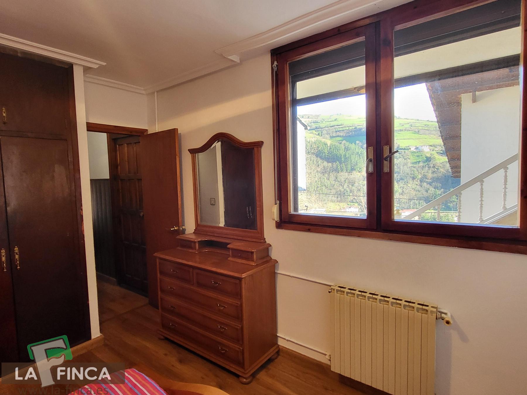 Venta de casa en Cangas del Narcea