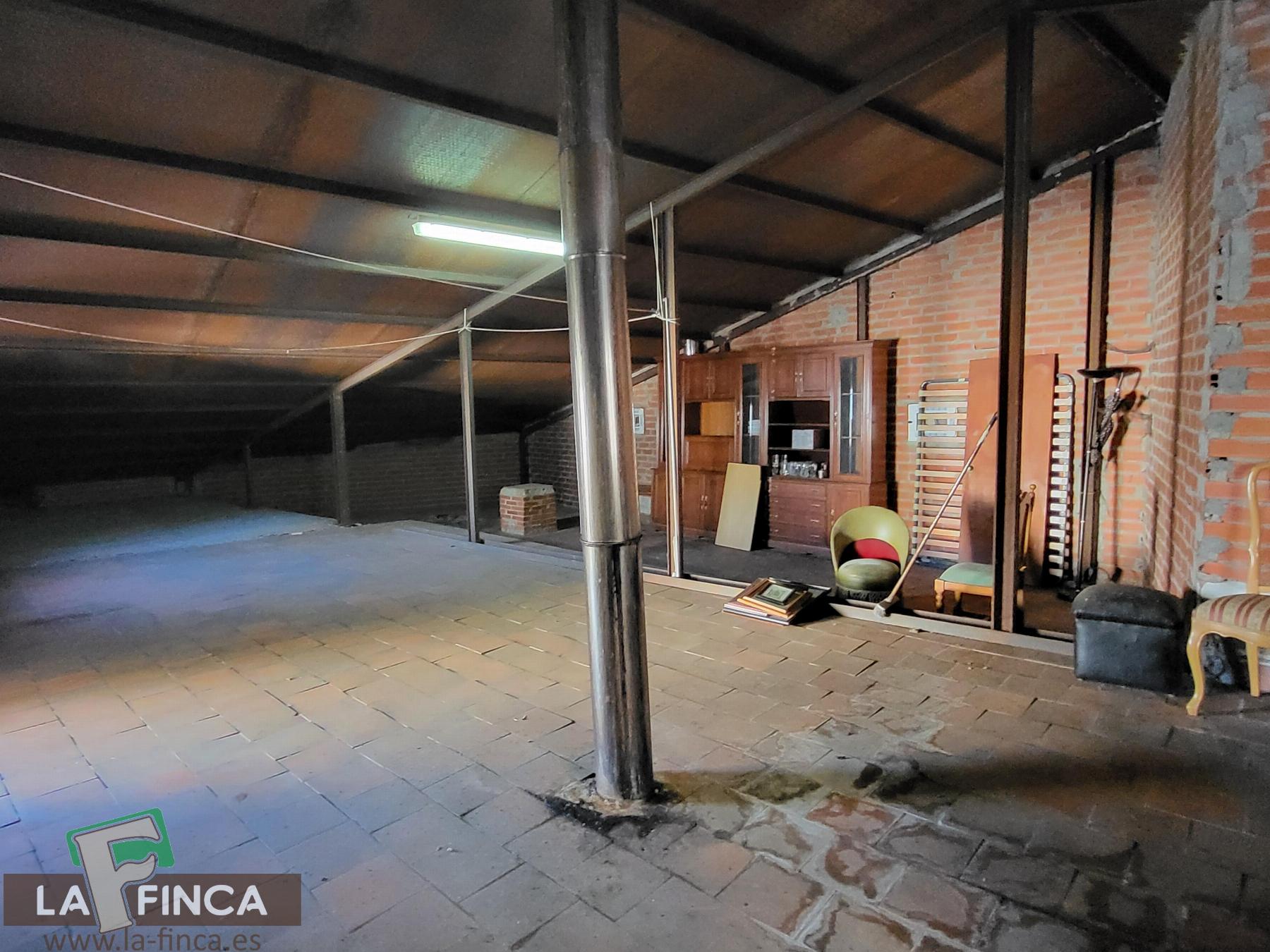 Venta de casa en Cangas del Narcea