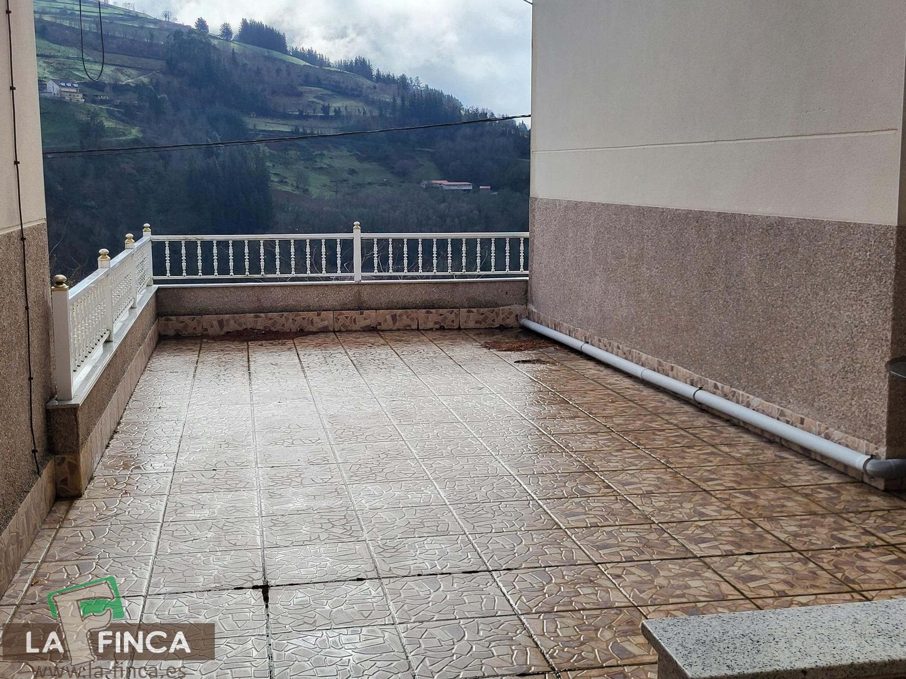 Venta de casa en Cangas del Narcea