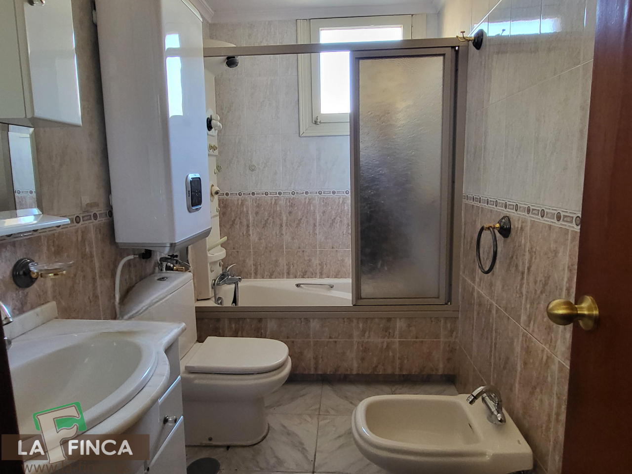 Venta de casa en Cangas del Narcea