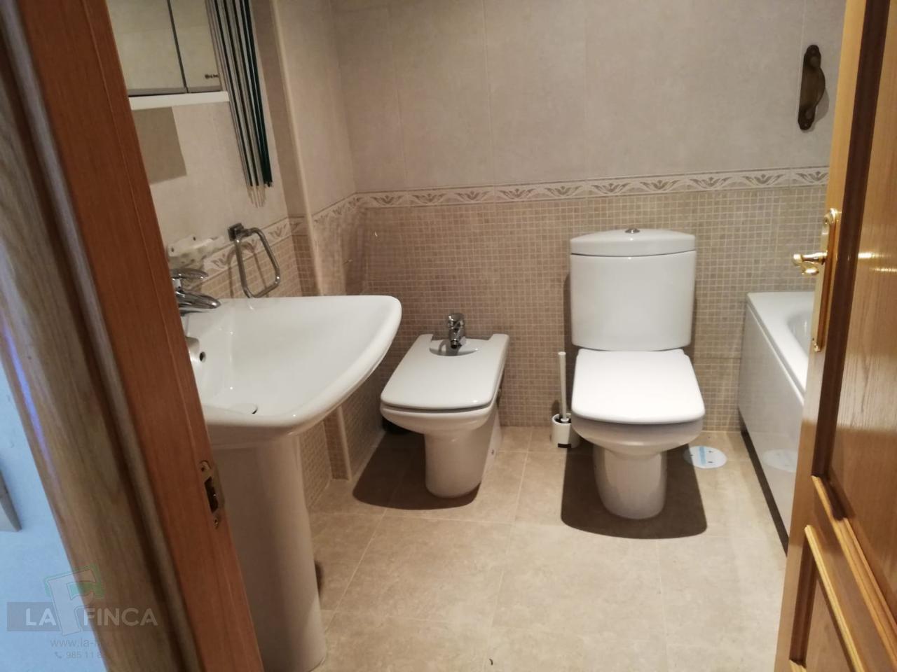 Venta de piso en Oviedo