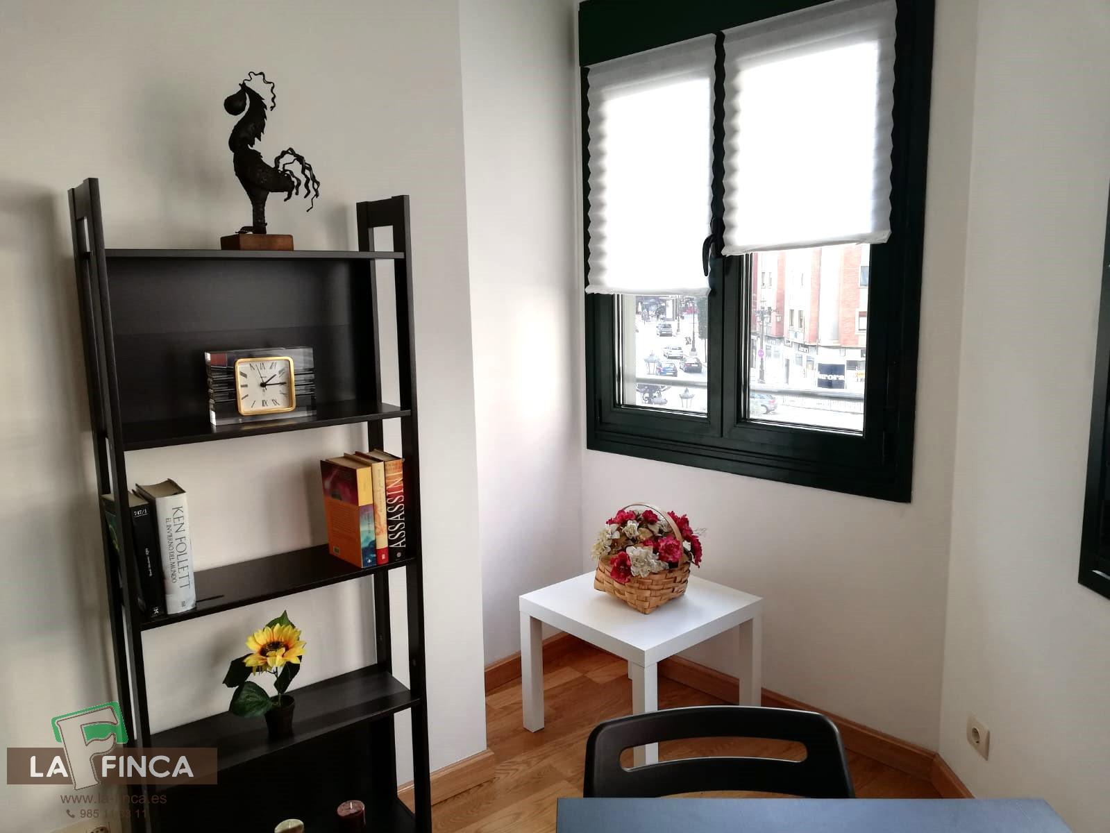 Venta de piso en Oviedo