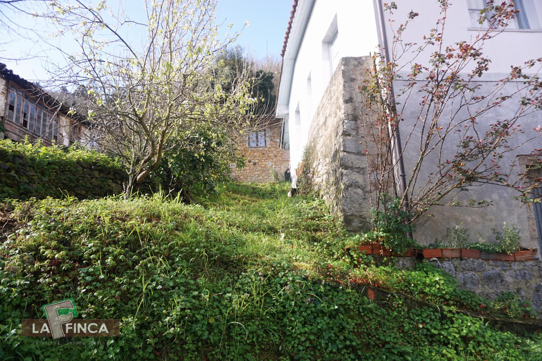 Venta de casa en Belmonte de Miranda